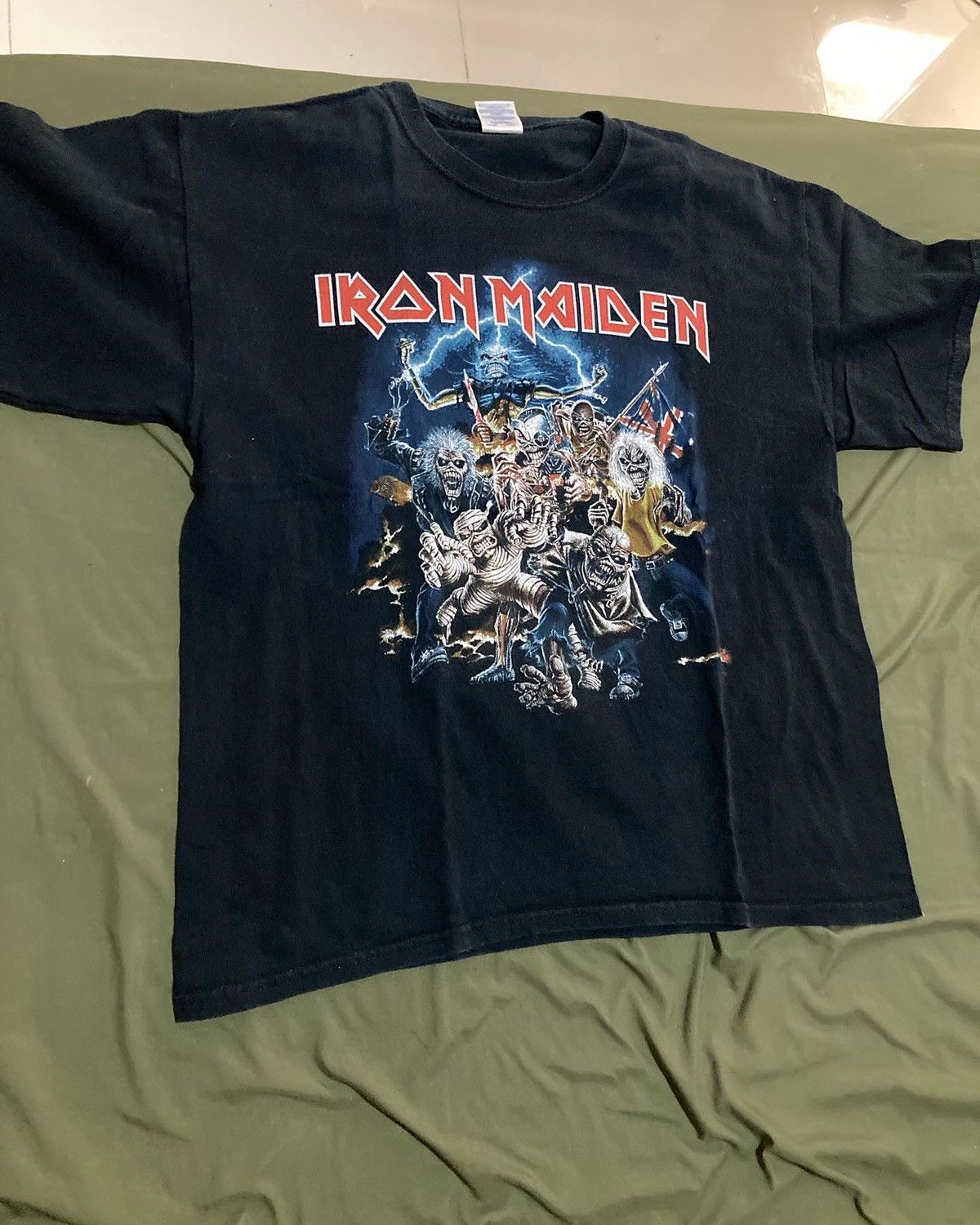 Maiden Iron Maiden Best Of The Beast T-Shirts, Hoodie, Sweatshirt | PodTeesHub.com