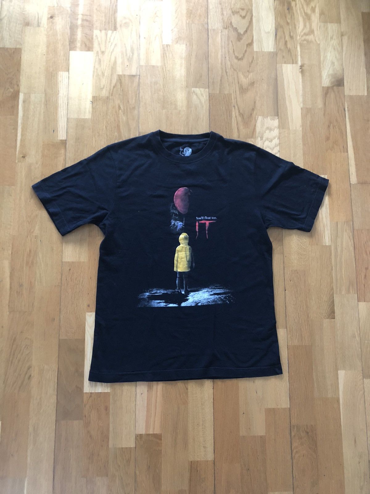 Pull Bear Rare Movie Film Shirt T-Shirts, Hoodie, Sweatshirt