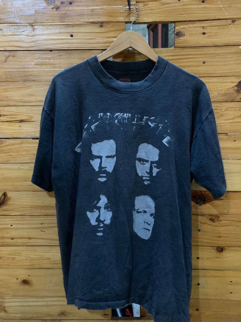Metallica X Vintage Vintage Metallica 1991 Black Album Tag Brockum T-Shirts, Hoodie, Sweatshirt | PodTeesHub.com