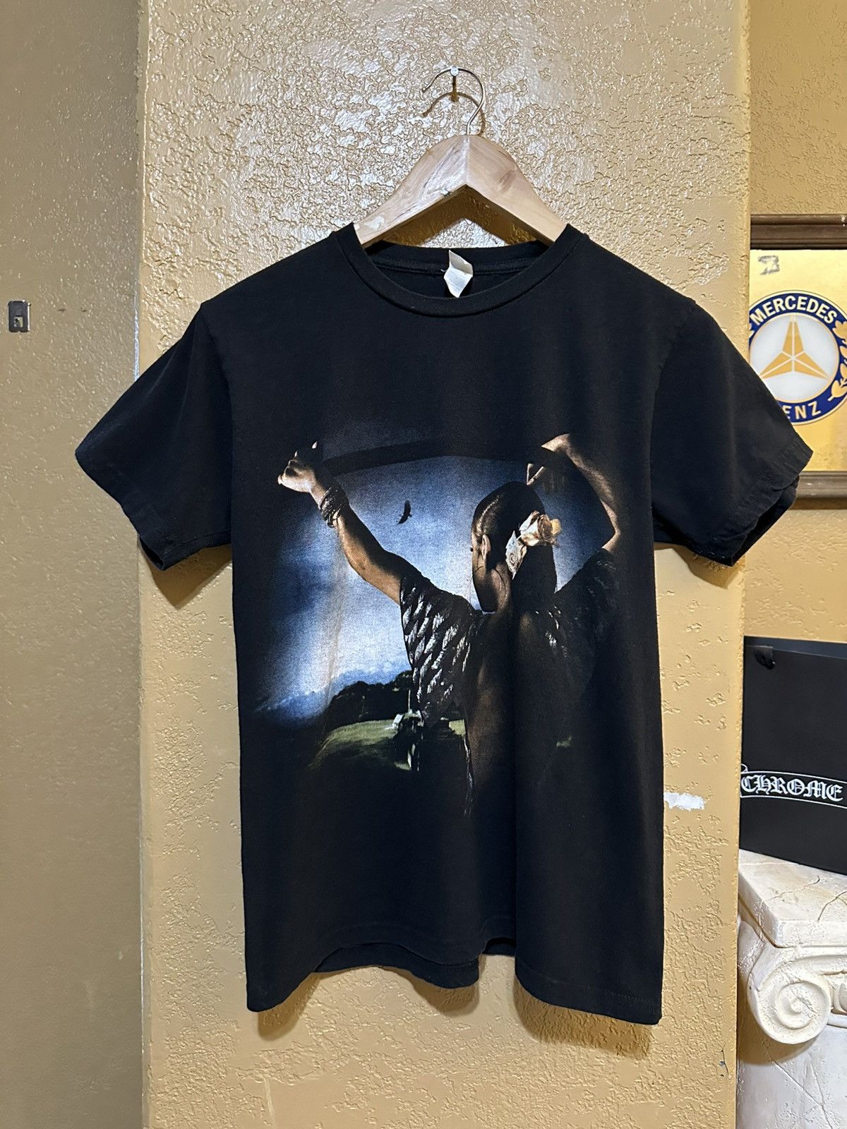 Vintage Sade Soldier Of Love 2011 World Tour Rap T Shirt Hoodie, Sweatshirt | PodTeesHub.com