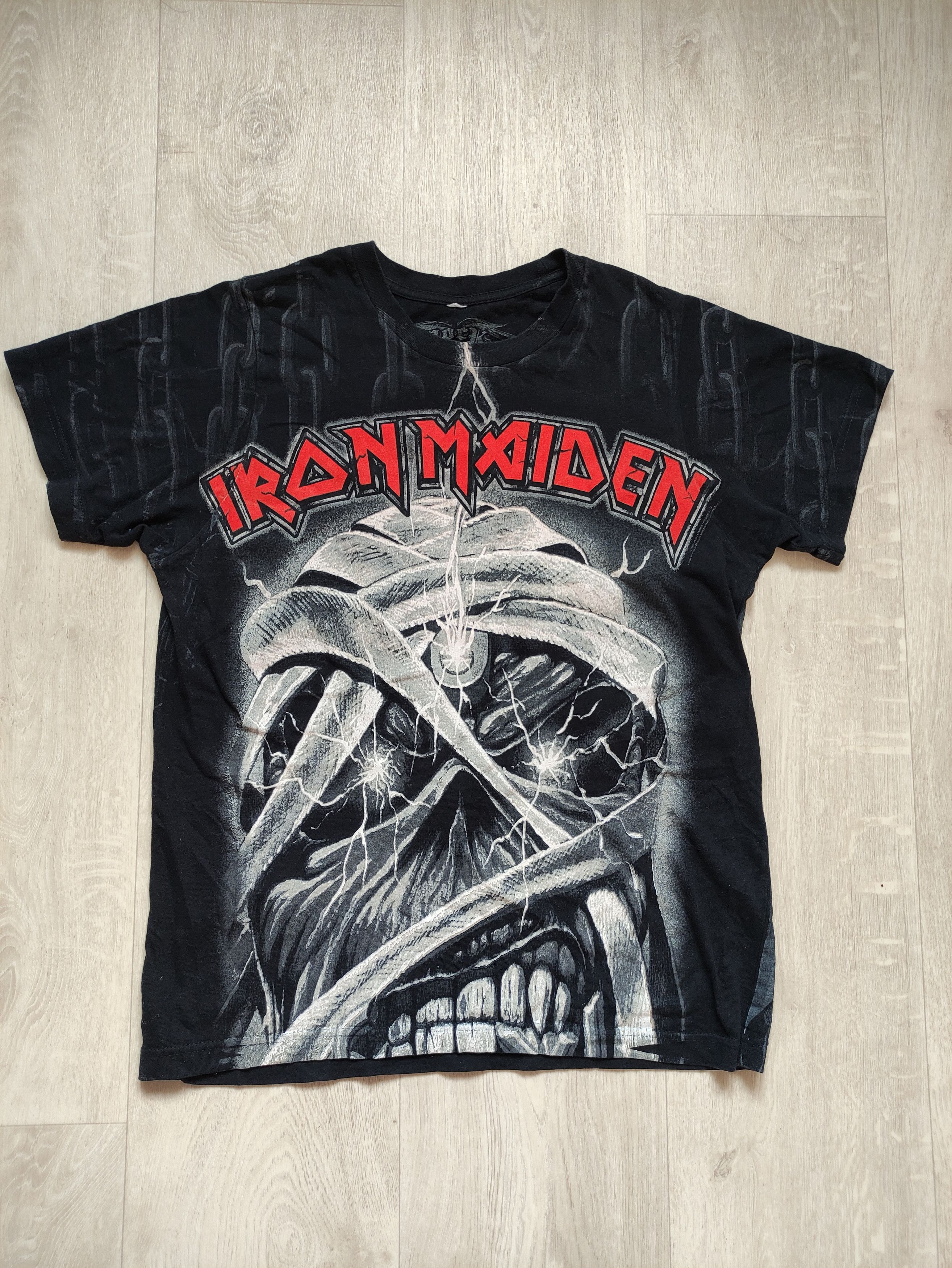 Iron Maiden X Vintage Vintage Iron Maiden Big Print Tee T Shirts Hoodie, Sweatshirt | PodTeesHub.com