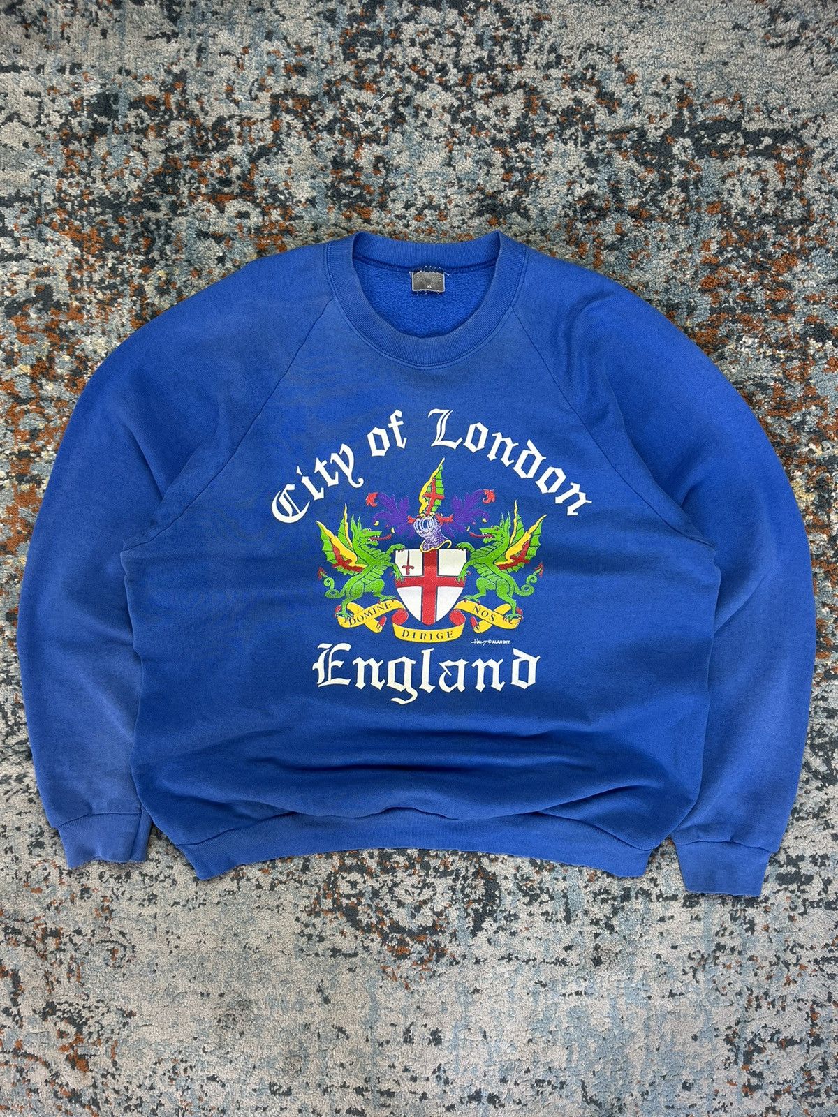 Vintage 90s City Of London England Graphic Sweatshirt T-Shirts, Hoodie | PodTeesHub.com