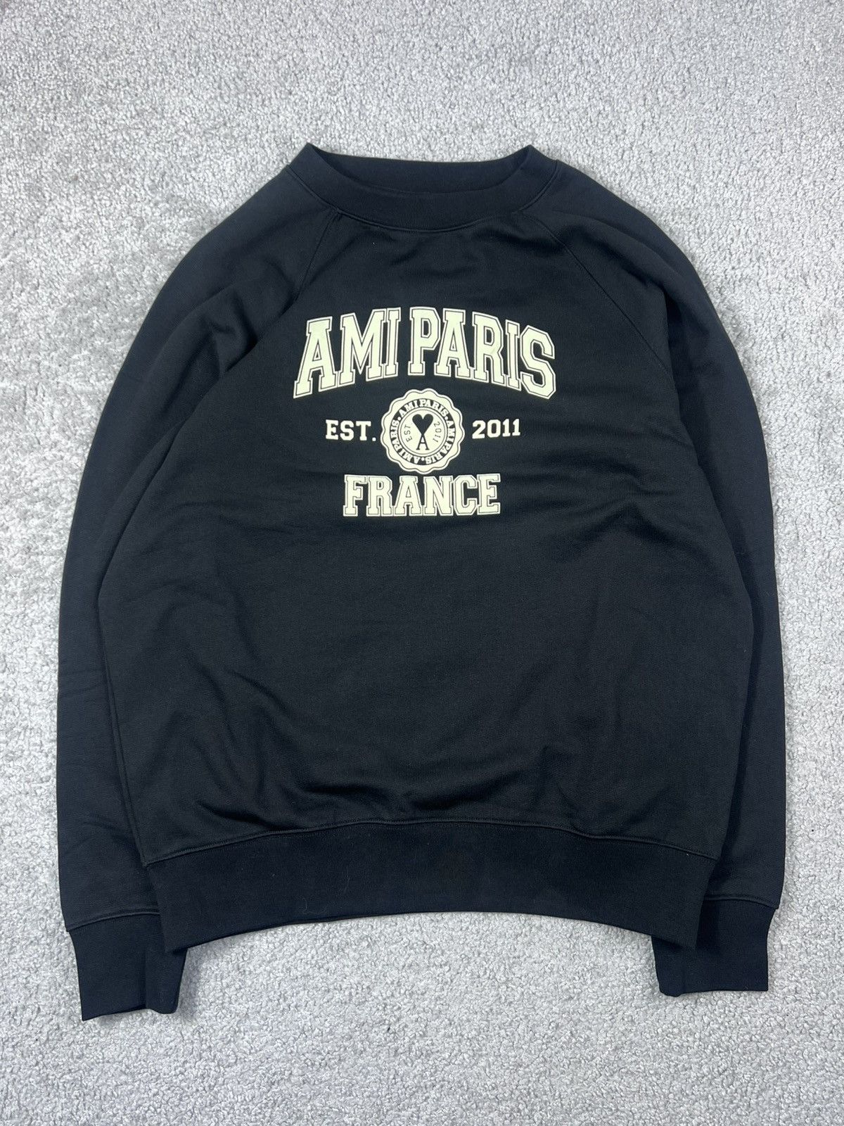 Ami Paris France Big Logo Sweatshirt Size L T-Shirts, Hoodie | PodTeesHub.com
