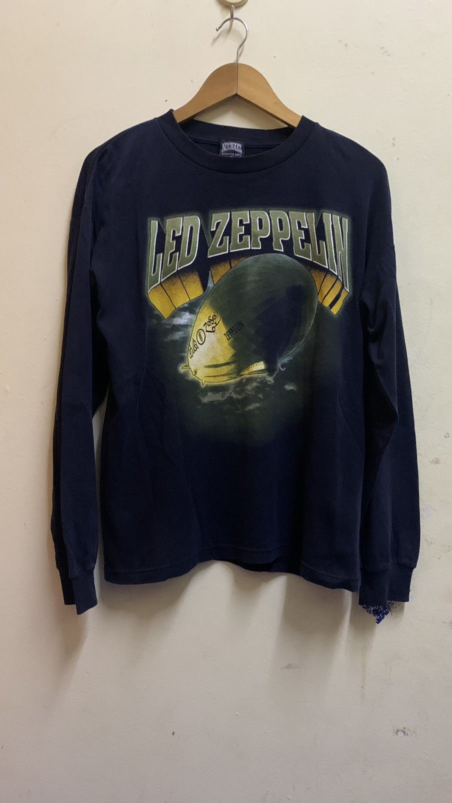 Led Zeppelin X Vintage Vintage Bootleg Led Zeppelin Long Sleeve T-Shirts, Hoodie, Sweatshirt | PodTeesHub.com