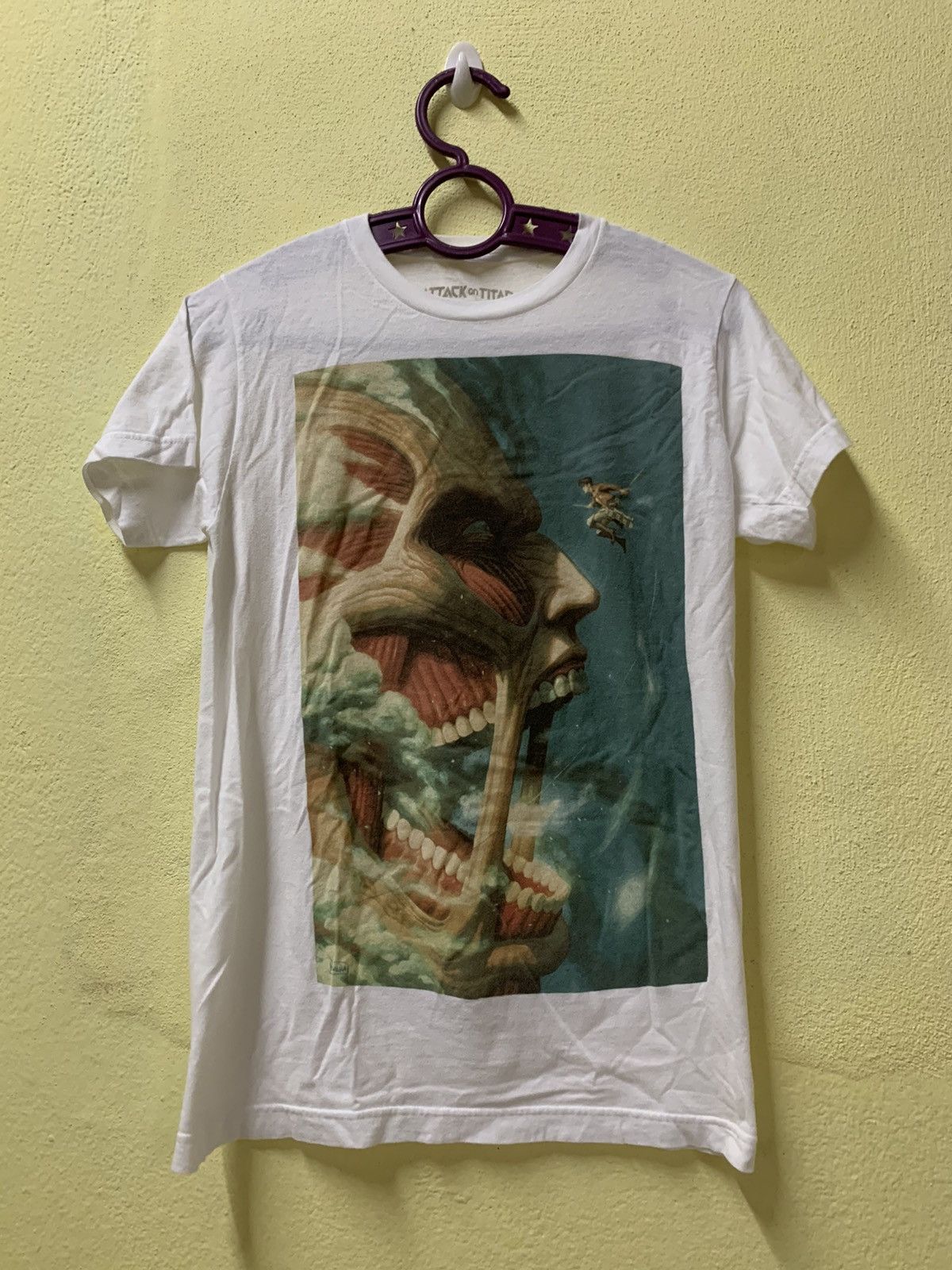 Japanese Brand X Vintage Attack On Titan Captain Levi Ackerman Vs Colossal Titan T-Shirts, Hoodie, Sweatshirt