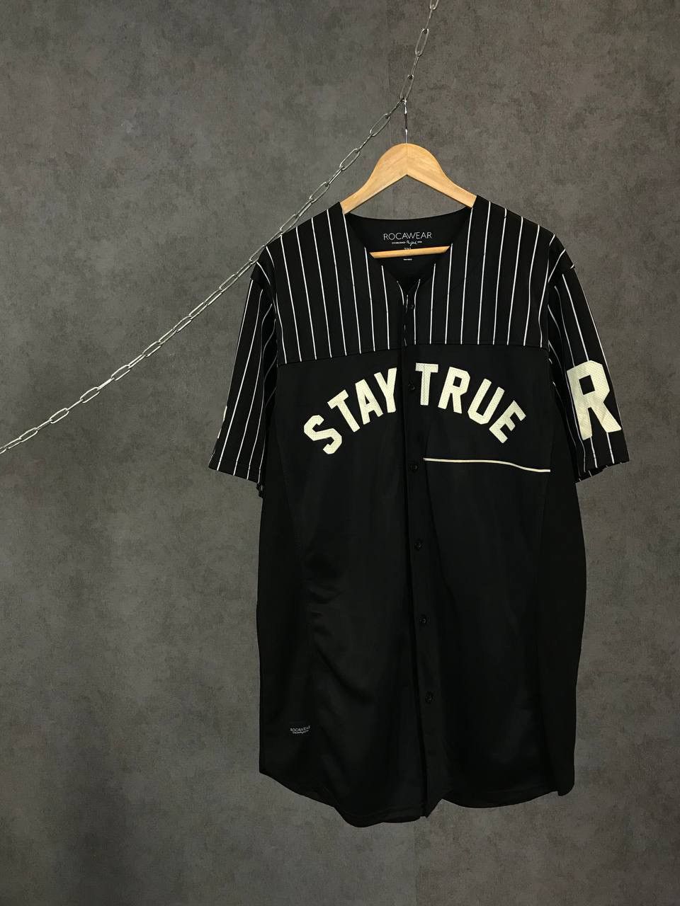 Rap Tees X Rocawear Rocawear Jay Z Rap Overprinted Big Logo Shirt Hoodie, Sweatshirt | PodTeesHub.com