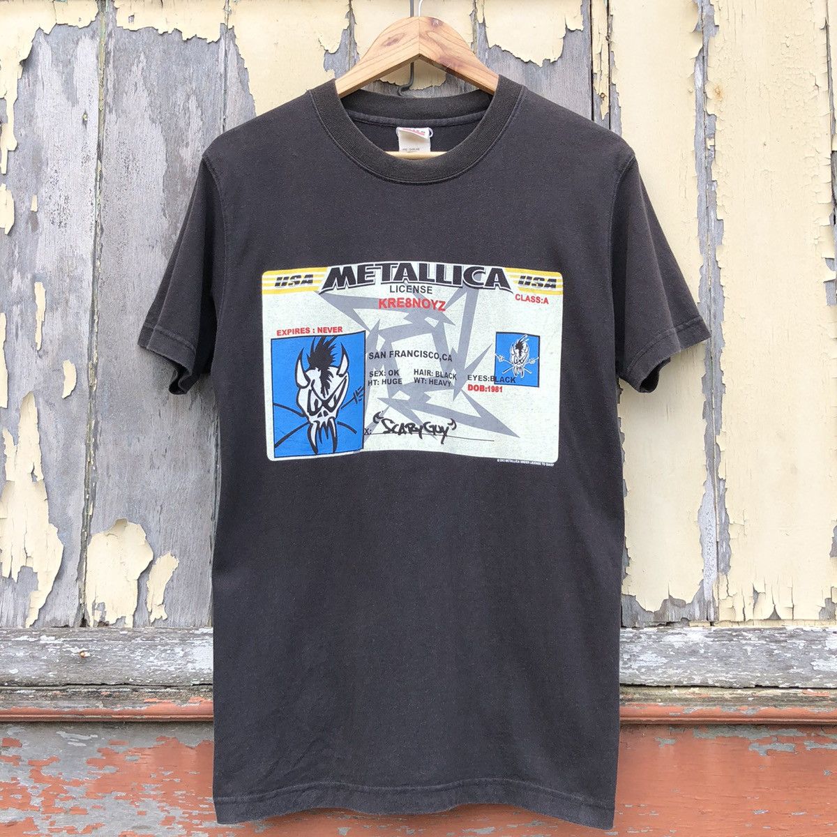 Metallica X Vintage Sunfaded Metallica Drivers License 2003 Scary Guy Tour Tee Hoodie, Sweatshirt | PodTeesHub.com