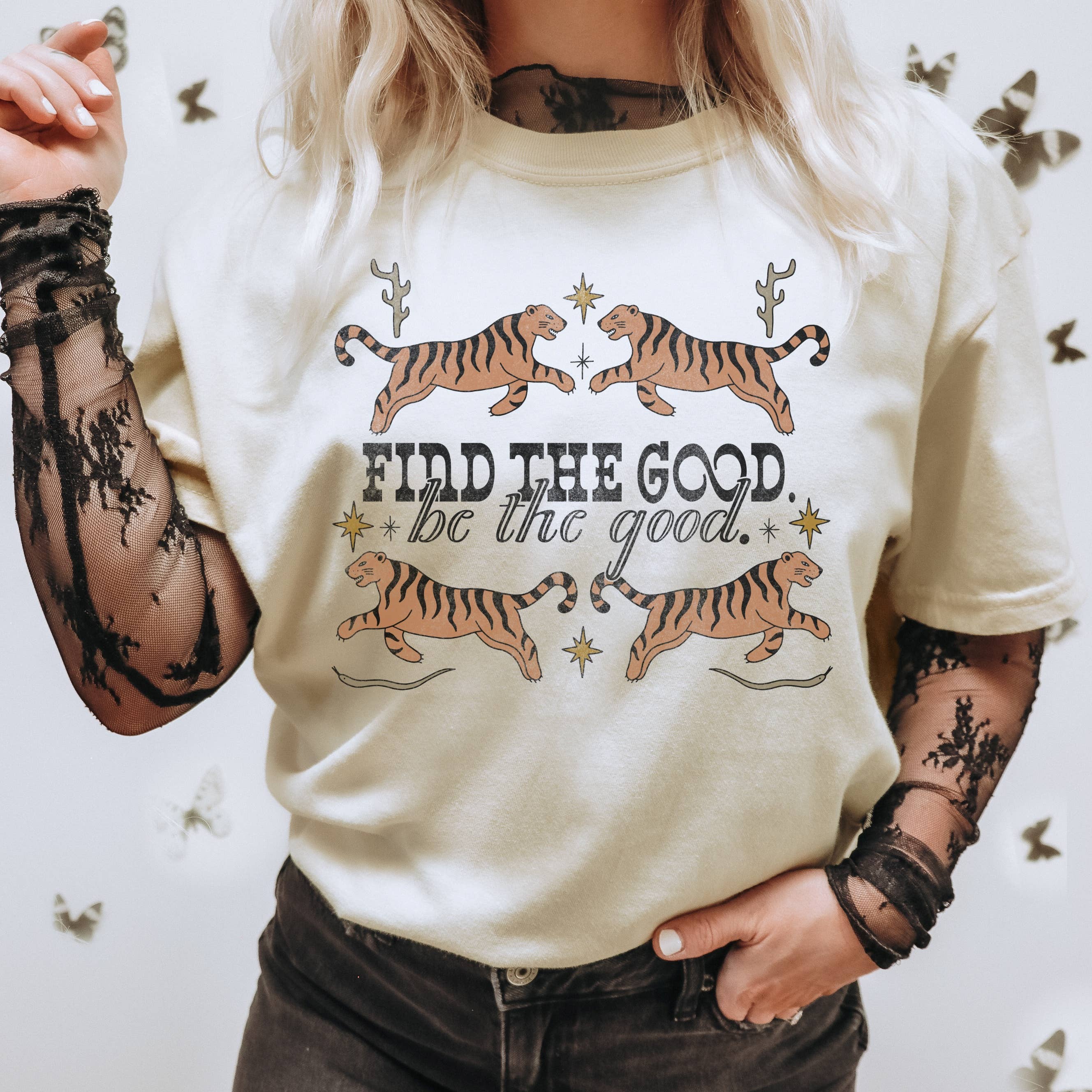 Find the Good Tiger Tee | Retro Boho T-Shirt Hoodie, Sweatshirt | PodTeesHub.com