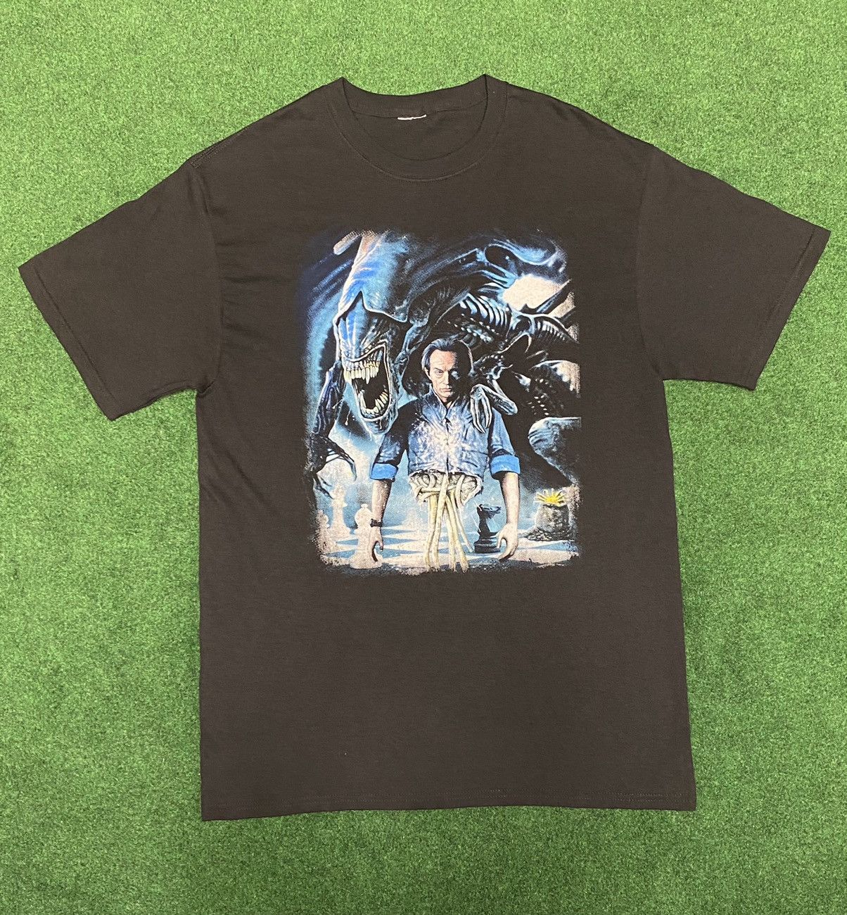 Vintage Aliens Xenomorph Sci Fi Scary Horror Movie Promo Tee Hoodie, Sweatshirt | PodTeesHub.com