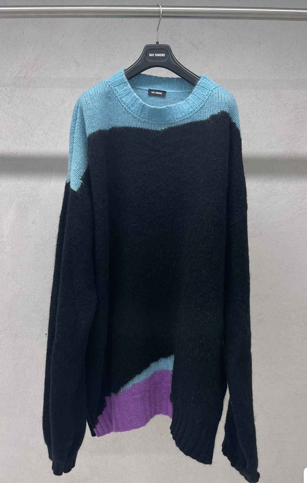 Simons Raf Simmons 21fw Runway Oversized Sweater T-Shirts, Hoodie, Sweatshirt | PodTeesHub.com