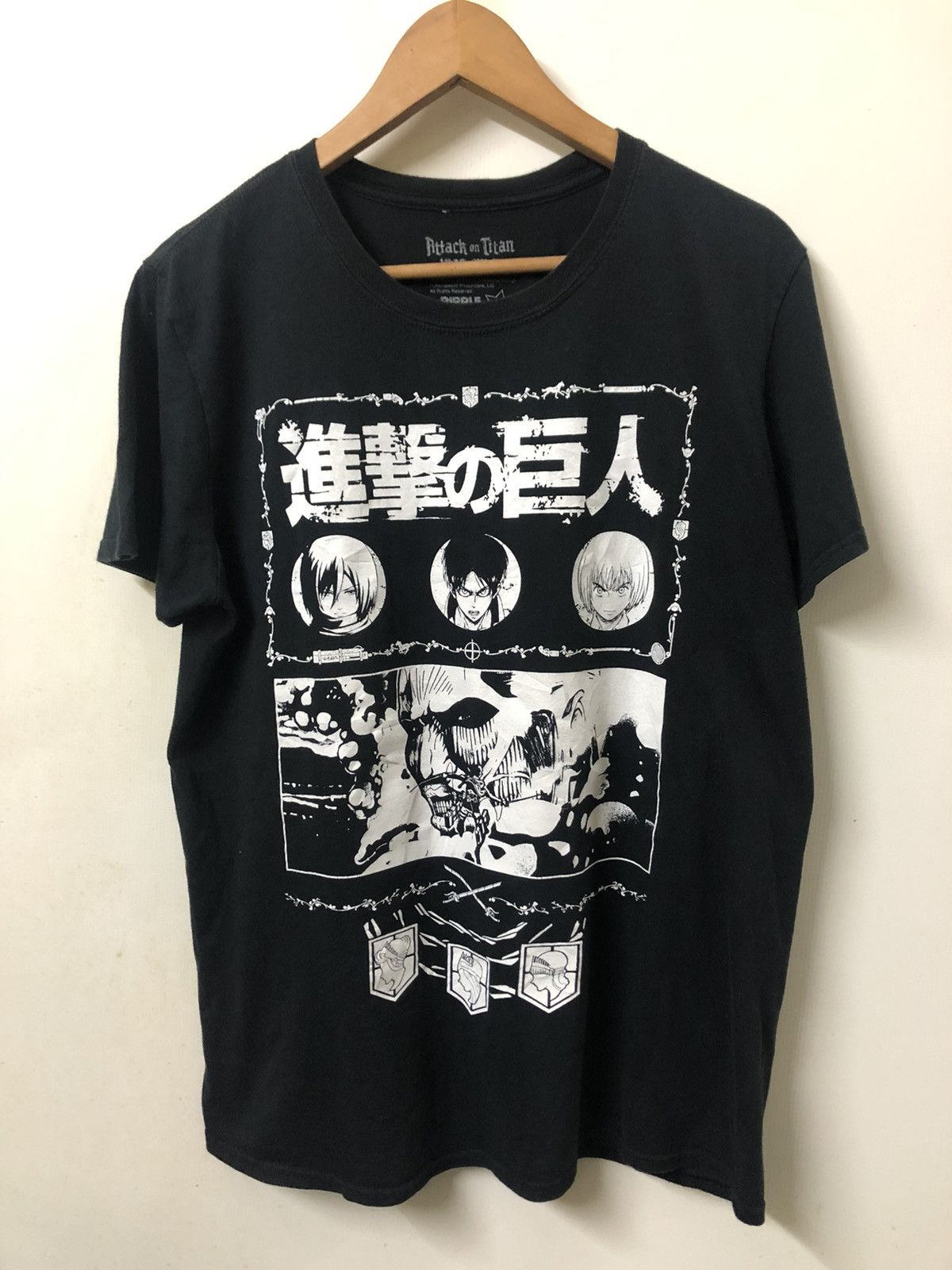 Vintage Anime Attack Titan L Kodansha Akira T-Shirts, Hoodie, Sweatshirt