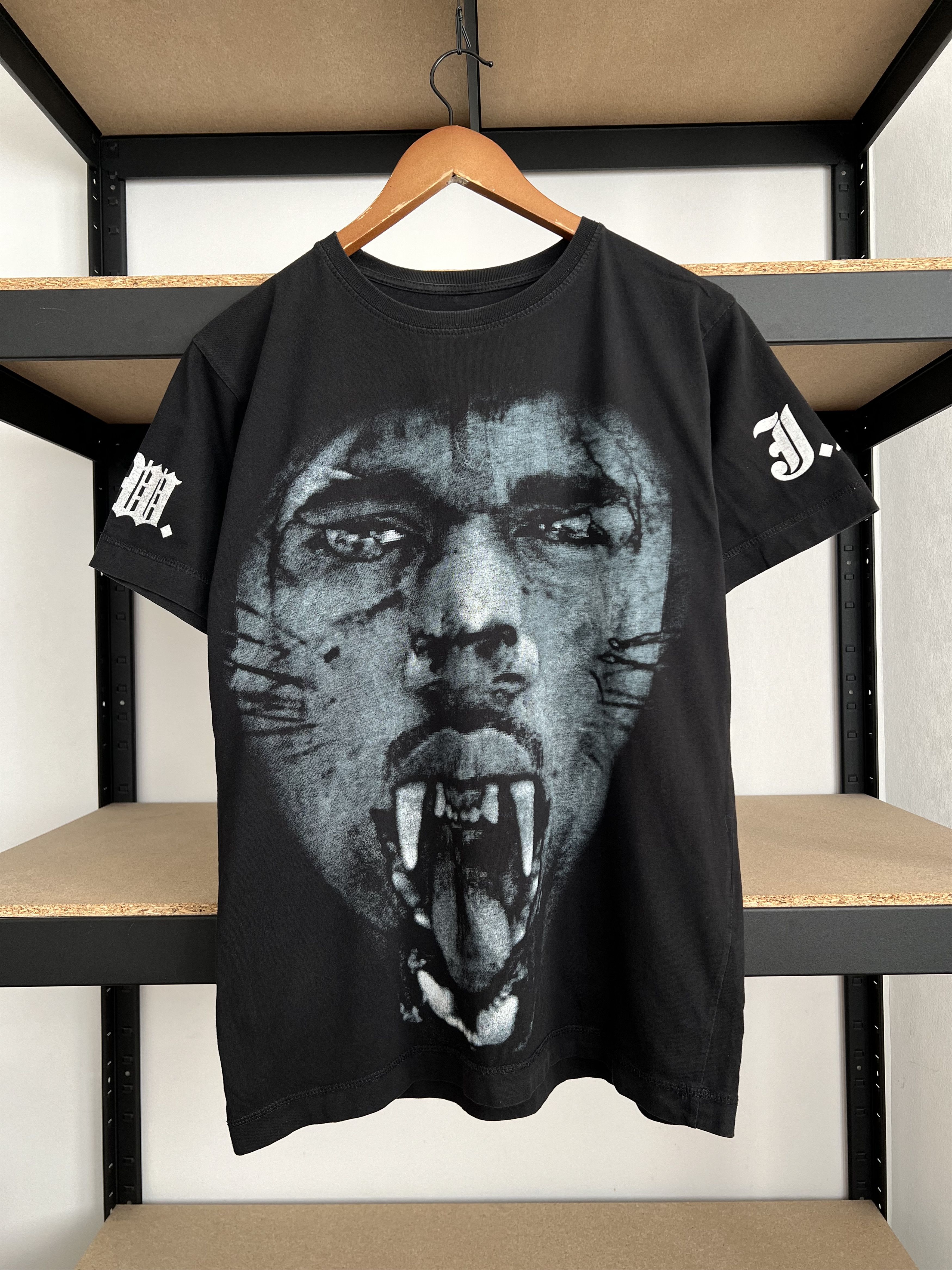 Kanye West Vintage 2012 Kanye West Jay Z Watch The Throne Tour T Shirt Hoodie, Sweatshirt | PodTeesHub.com