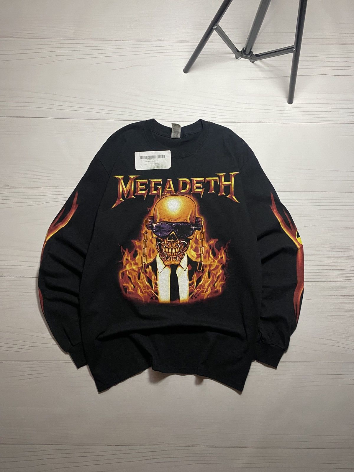 Gildan Megadeth Vic Flames Big Logo Band Rock Longsleeve T Shirt Hoodie, Sweatshirt | PodTeesHub.com