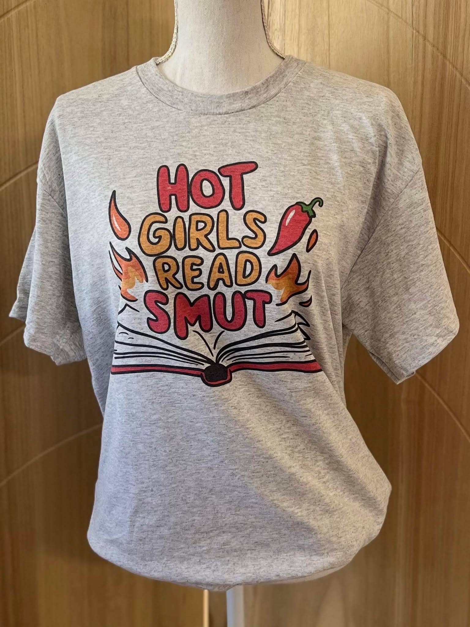 Hot Girls Read Smut On Ash Gray Tee Hoodie, Sweatshirt | PodTeesHub.com