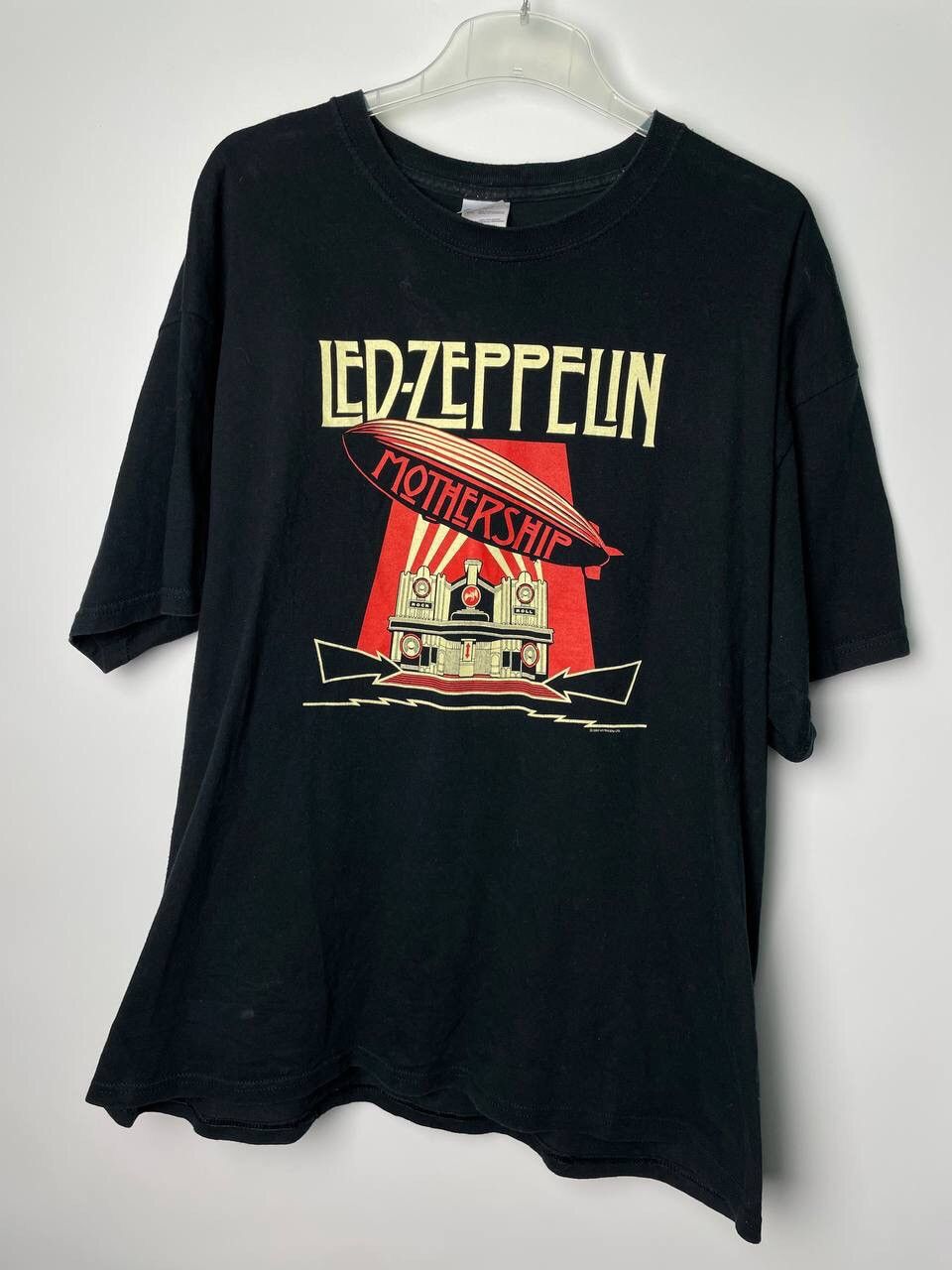 Led Zeppelin X Vintage Led Zeppelin 2007 T Shirt Xl Gildan Vintage Rock Rare Hoodie, Sweatshirt | PodTeesHub.com