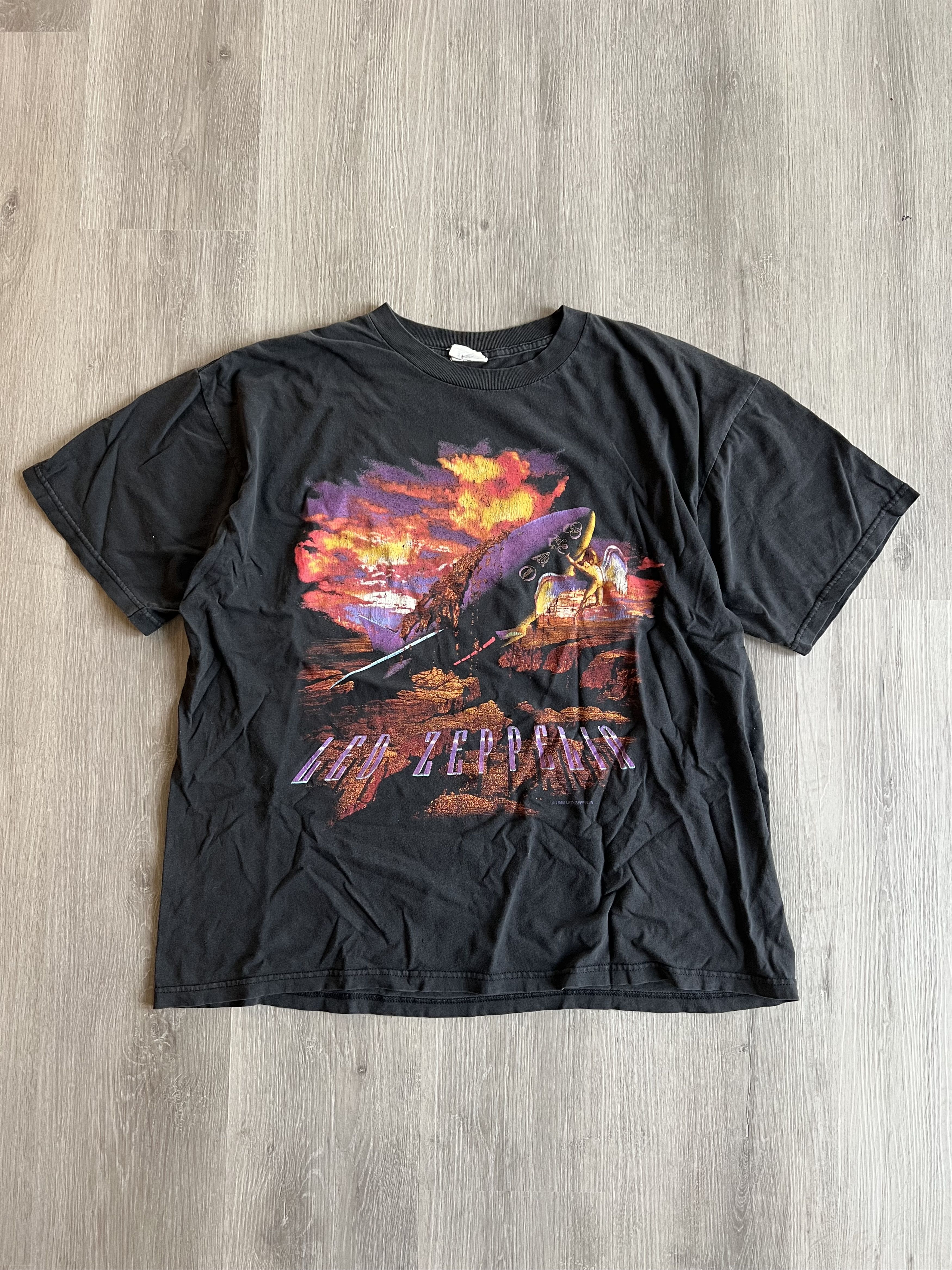 Led Zeppelin X Vintage 1994 Led Zeppelin Tee Winterland Tag Hoodie, Sweatshirt | PodTeesHub.com