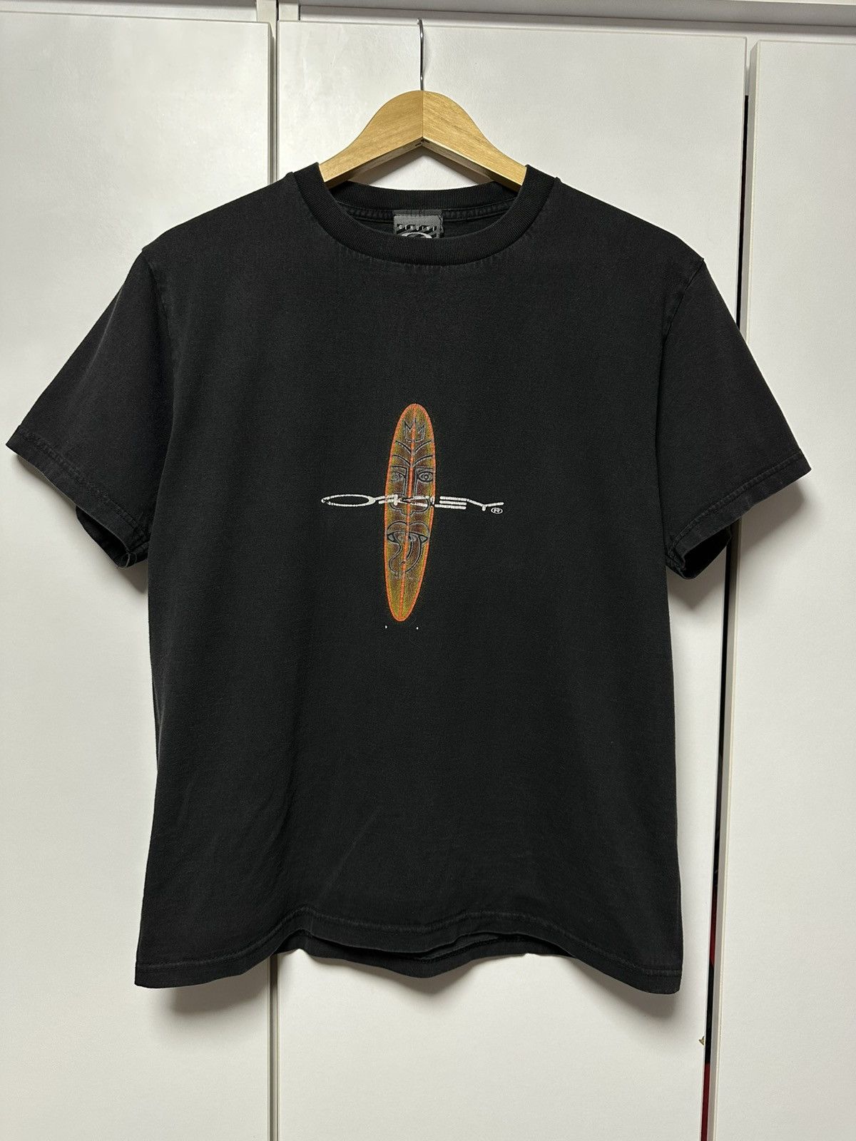 Oakley Surf Vintage T Shirts Rare Streetwear Usa Hoodie, Sweatshirt | PodTeesHub.com