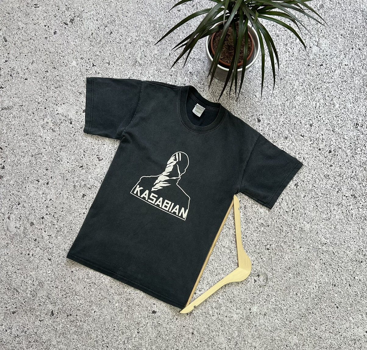 Vintage 90 S Kasabian Rock Band Retro Y2k Hype T-Shirts, Hoodie, Sweatshirt