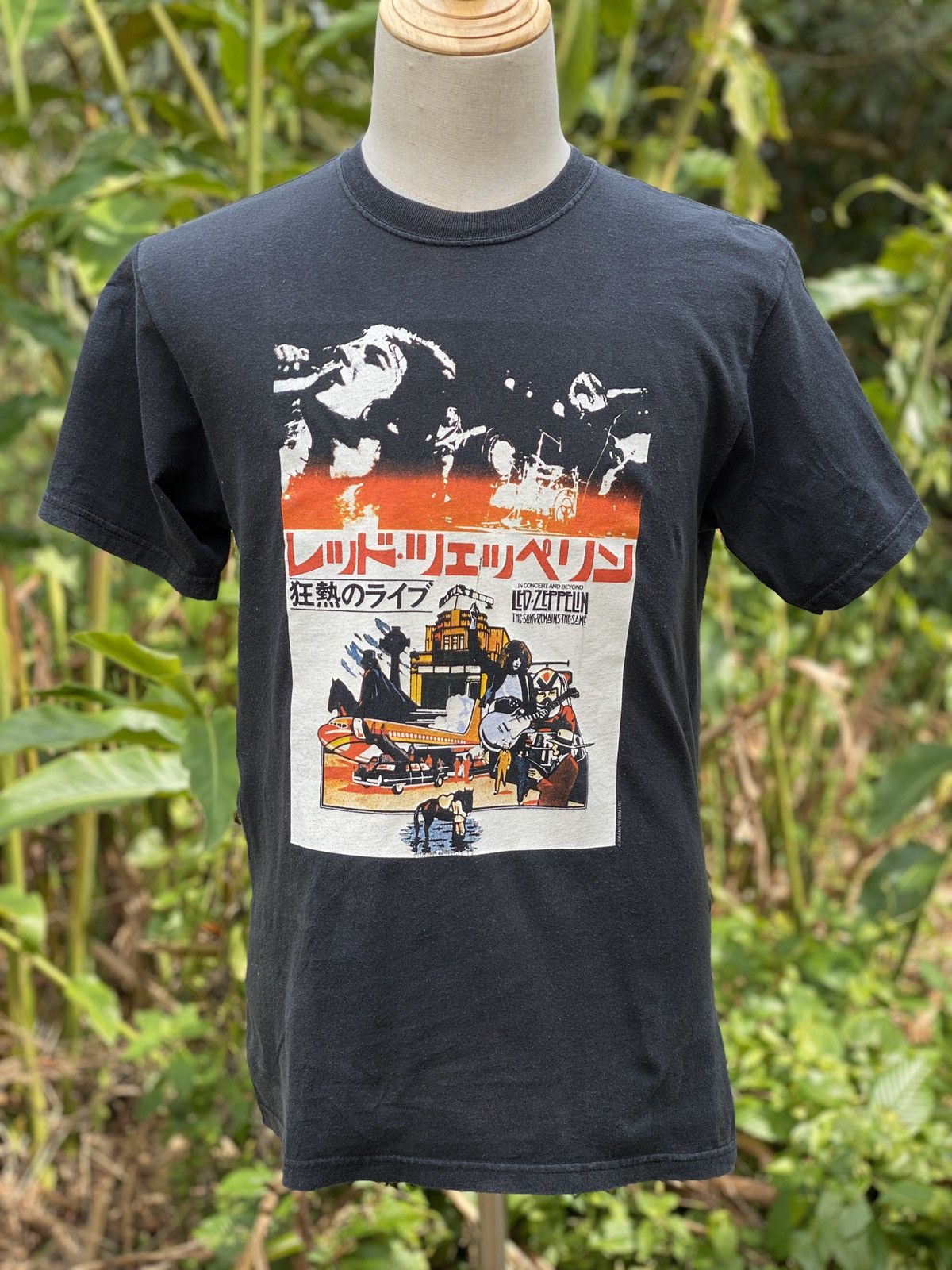 Led Zeppelin X Vintage Led Zappelin Japan Tour 2004 T-Shirts, Hoodie, Sweatshirt | PodTeesHub.com