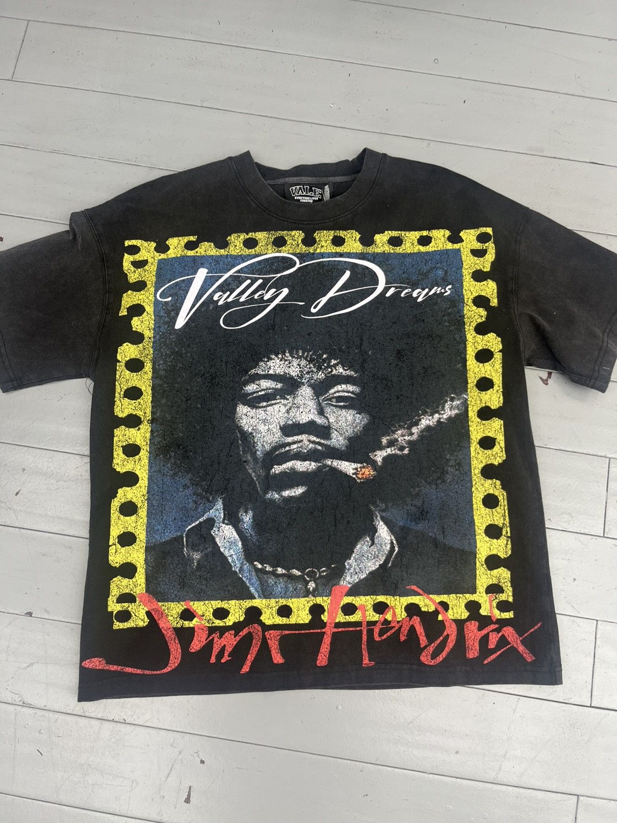 Vale Lives Jimi Tee Black Size M Hoodie, Sweatshirt | PodTeesHub.com