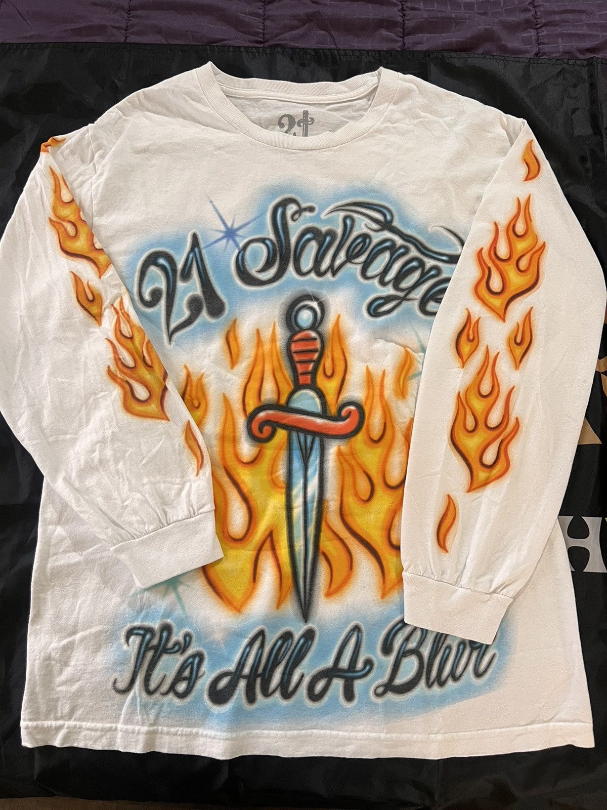Drake 21 Savage It S All A Blur Tour Xl Long Sleeve T-Shirts, Hoodie, Sweatshirt | PodTeesHub.com