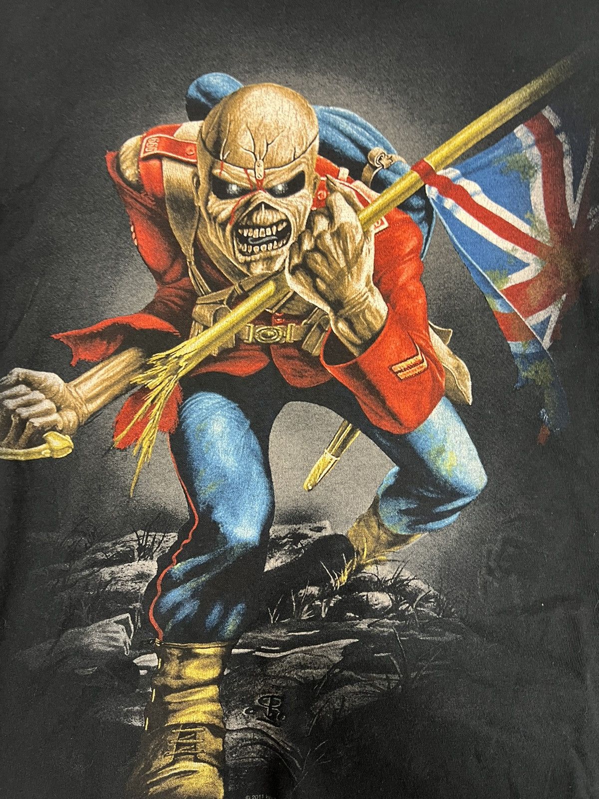 Maiden Iron Maiden Bandtee Final Frontier 2010 2011 Tour T-Shirts, Hoodie, Sweatshirt