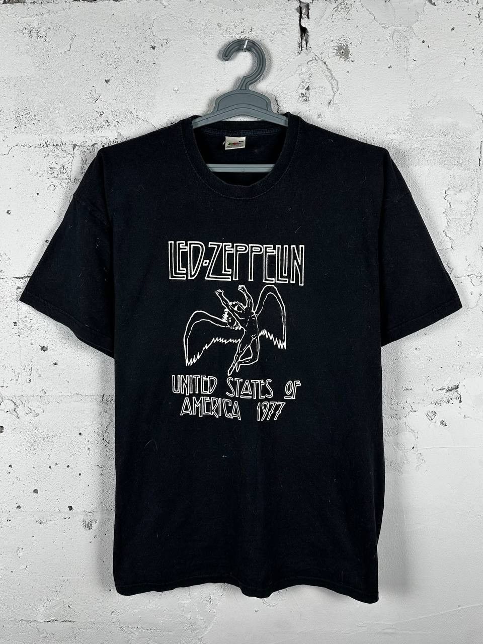Led Zeppelin X Vintage 2000 Vintage Led Zeppelin Usa Tour 1977 Promo Tee 90s Hoodie, Sweatshirt | PodTeesHub.com