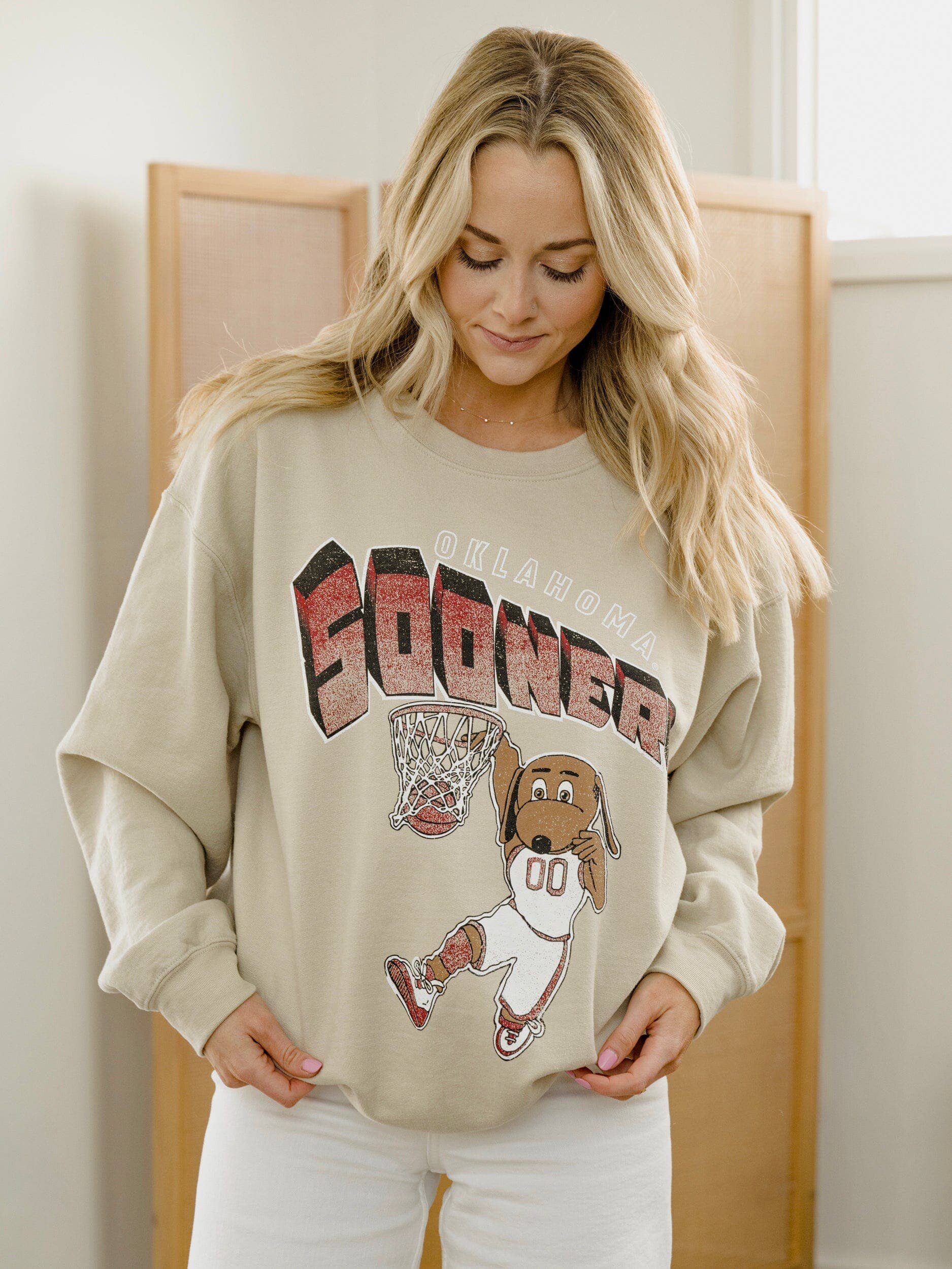 Ou Sooners Basketball Mascot Dunk Sand Thrifted Sweatshirt T-Shirts, Hoodie | PodTeesHub.com
