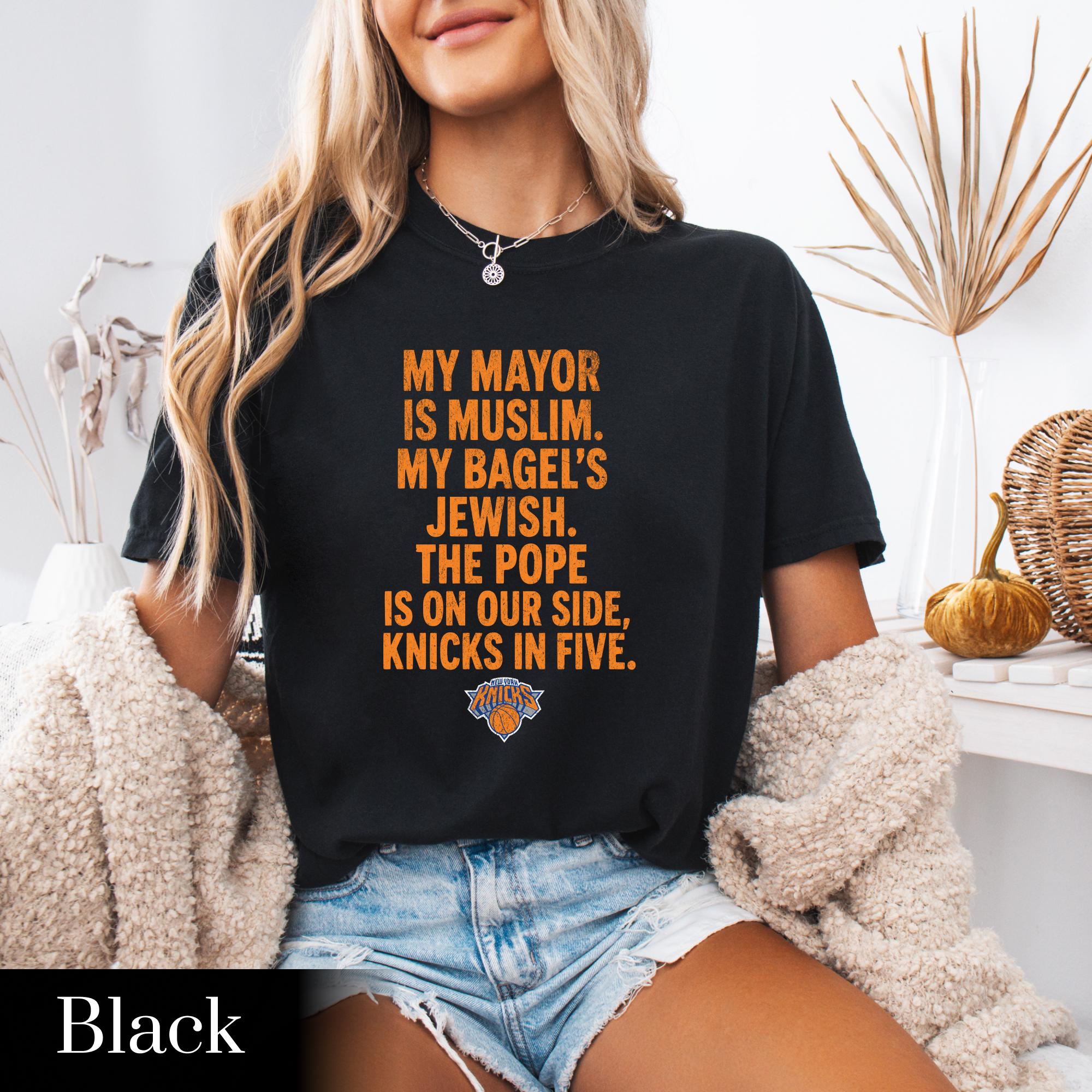 Mayor Muslim Bagels Jewish Pope Side Knicks Five Gildan Tee Knicks Nba Champions 2026 York City Parade (4)