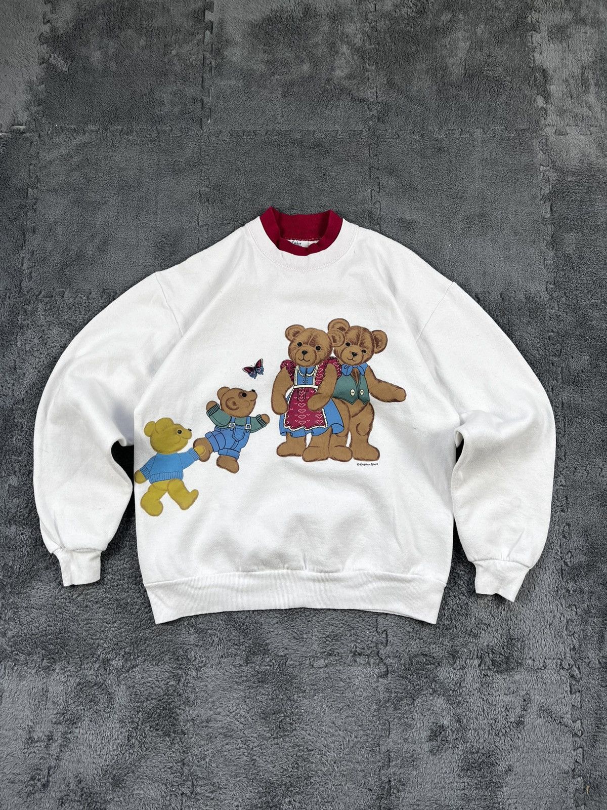 Vintage 90s Gopher Sport Graphic Sweatshirt Pop Art Floral T-Shirts, Hoodie | PodTeesHub.com