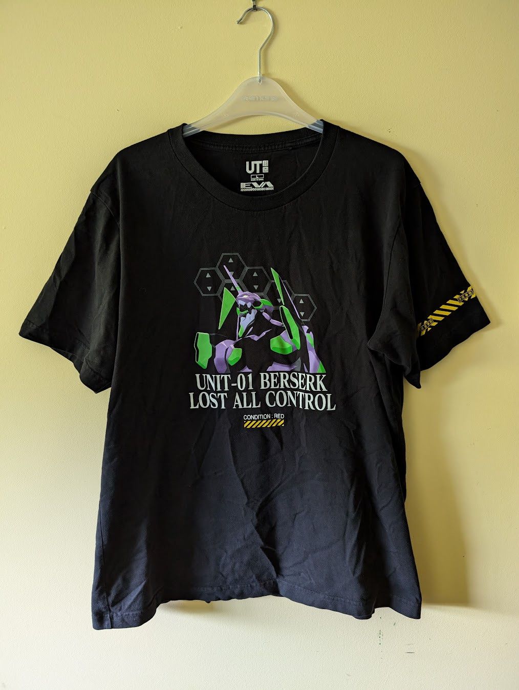 Uniqlo Ut Neon Genesis Evangelion Unit 01 Berserk T Shirt Hoodie, Sweatshirt | PodTeesHub.com