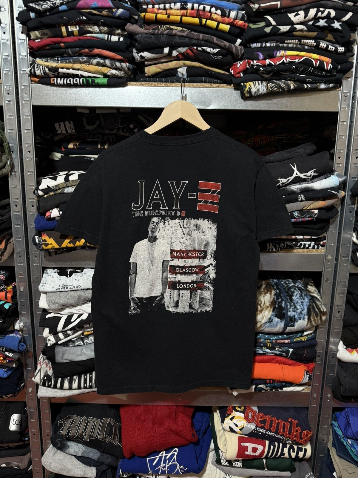 Rap Tees Vintage 2009 Jay Z Blueprint 3 Rap Tour T Shirt Y2k Hype Hoodie, Sweatshirt | PodTeesHub.com