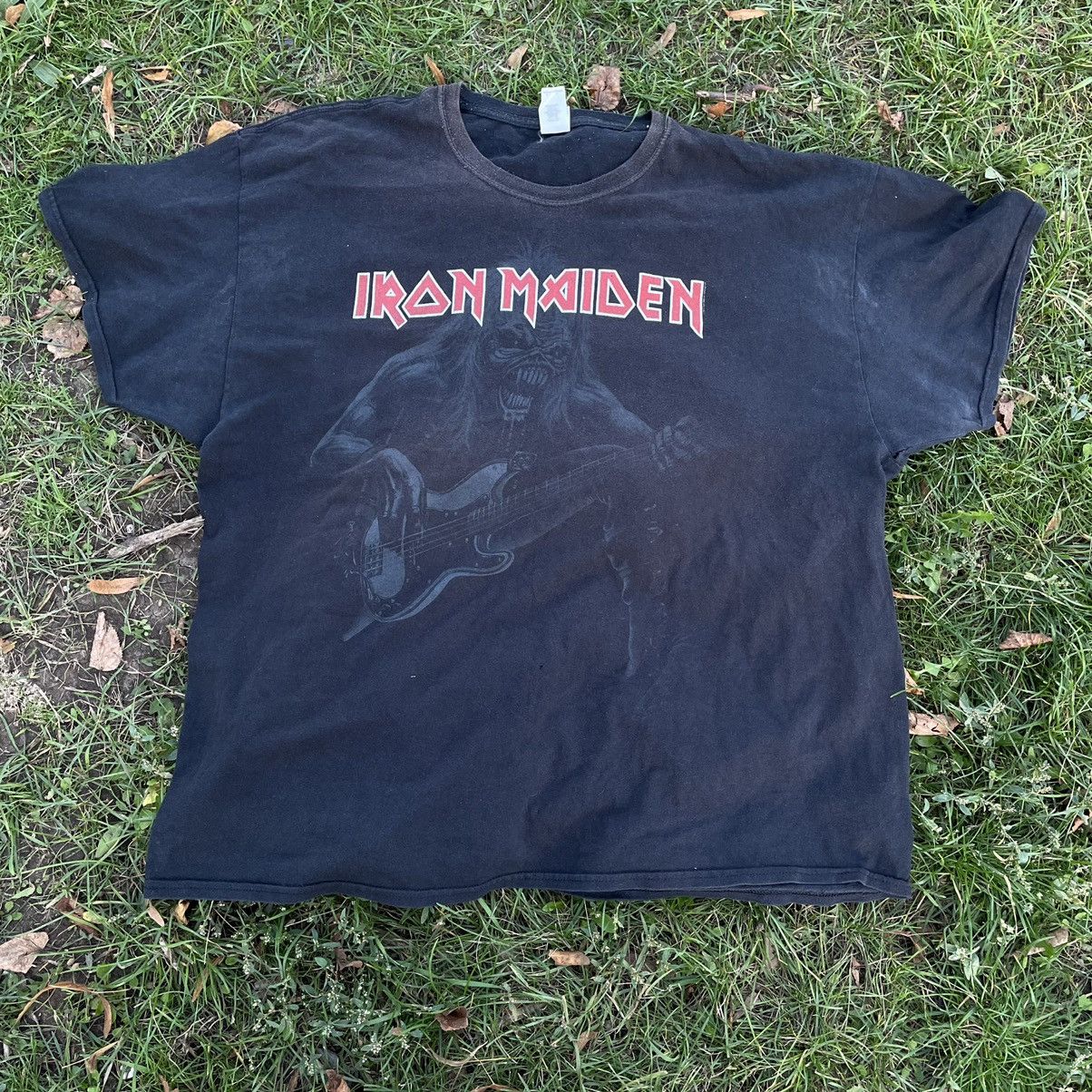 Iron Maiden X Vintage Vintage 90s Iron Maiden Horror Skulls Tee Band Streetwear Hoodie, Sweatshirt | PodTeesHub.com