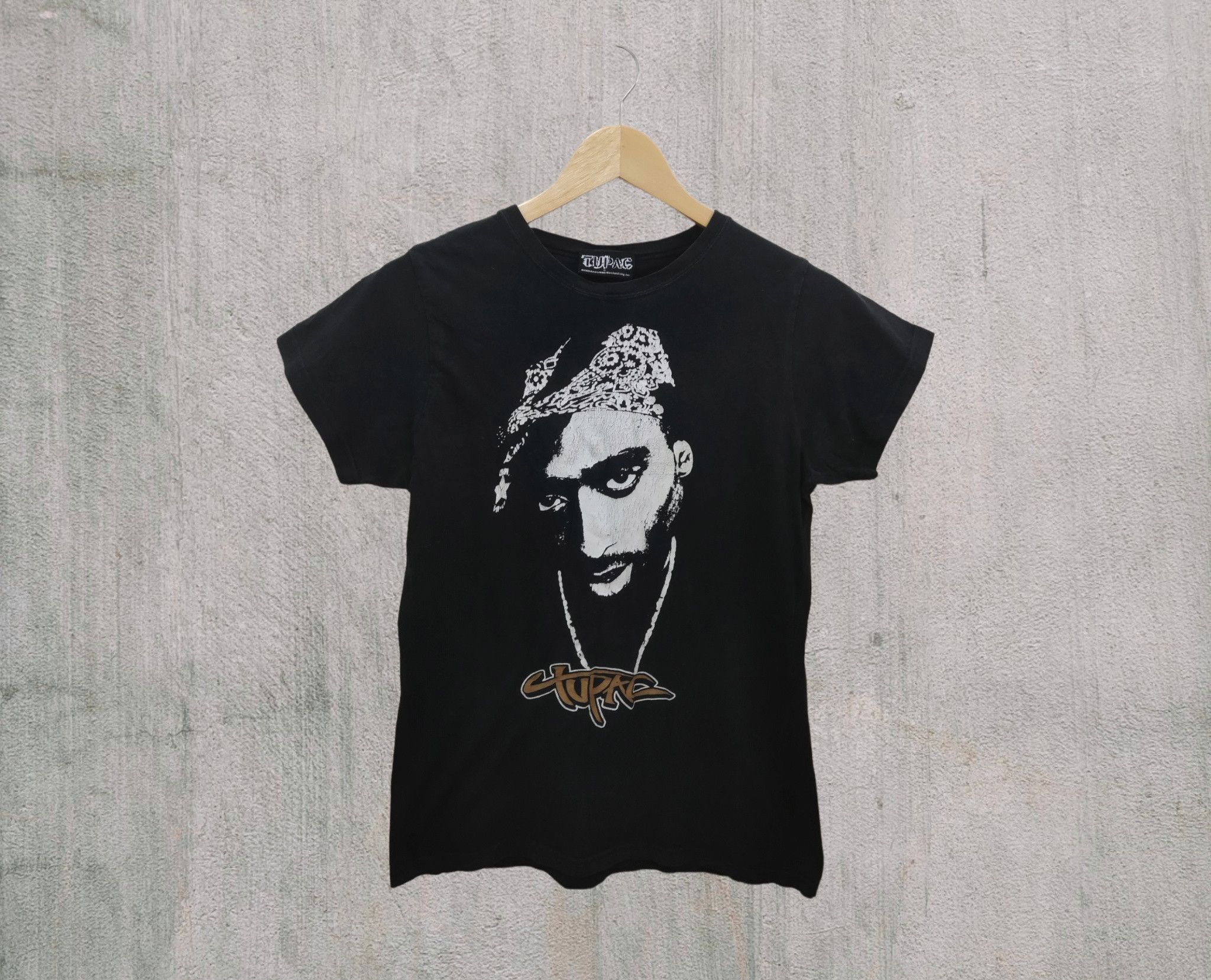 Rap Tees X Vintage Vintage Y2k Tupac Shakur 2006 Merch Tee Hoodie, Sweatshirt | PodTeesHub.com