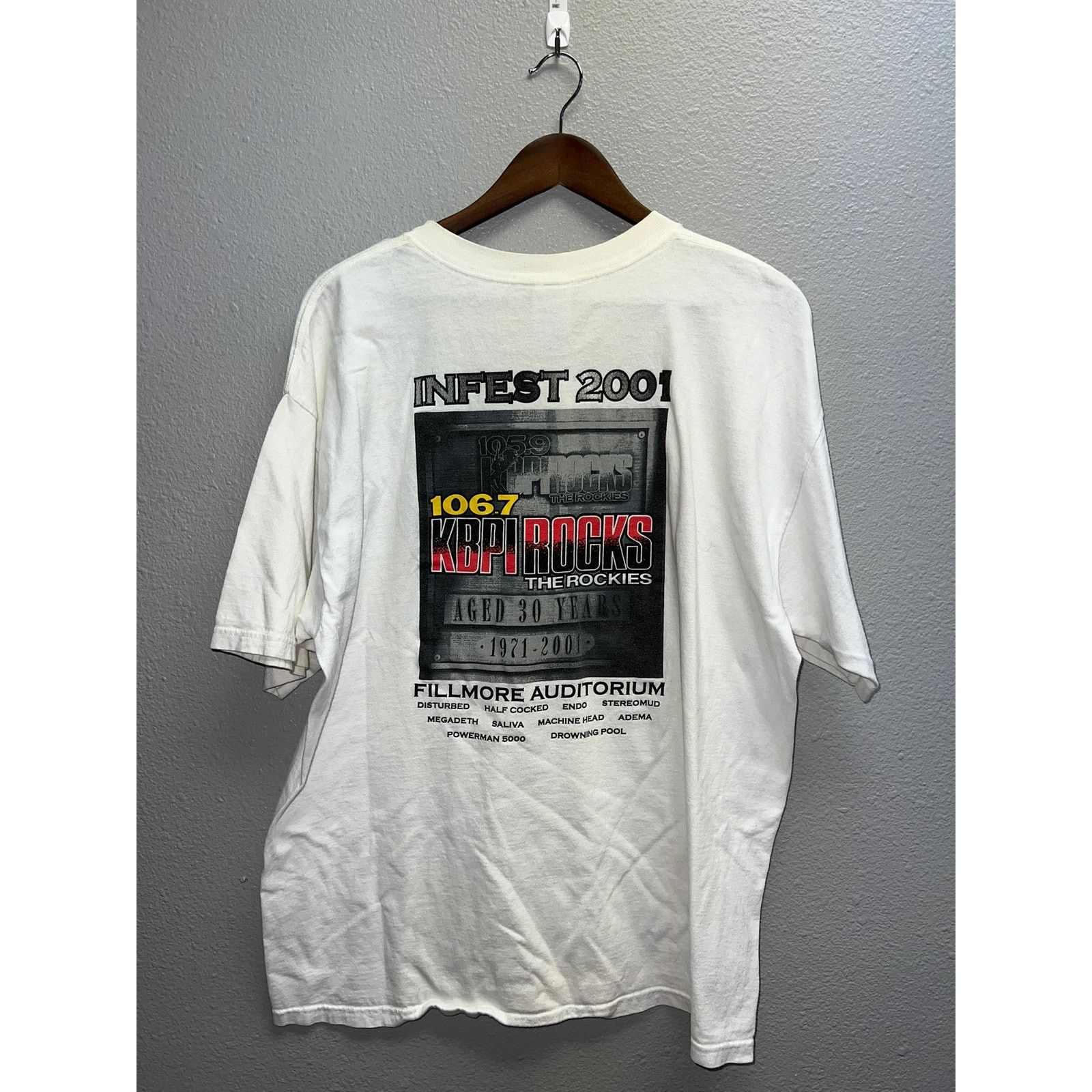 Gildan Vintage Infest Shirt Fillmore Disturbed Endo Megadeth Saliva Hoodie, Sweatshirt | PodTeesHub.com