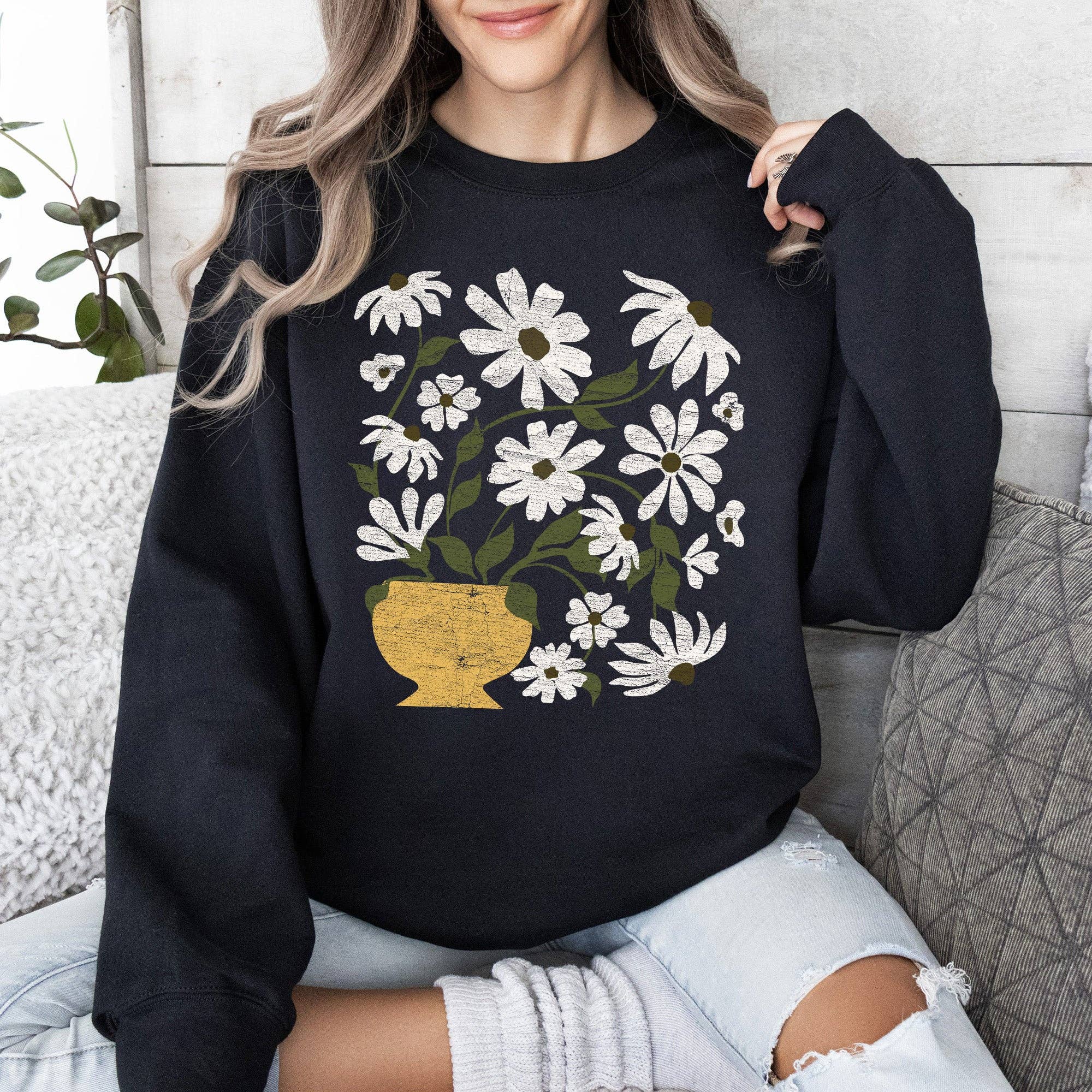 Daisies, Retro Floral Design Sweatshirt T-Shirts, Hoodie | PodTeesHub.com