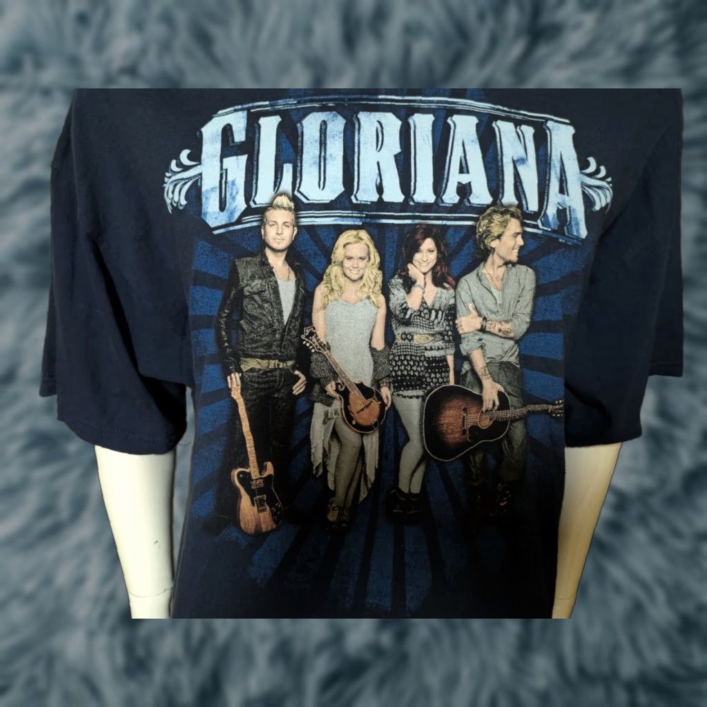 Gildan Vtg Gloriana 2xl Blue Crew Neck Short Sleeve Gildan Music 2011 Tour C T-Shirts, Hoodie, Sweatshirt