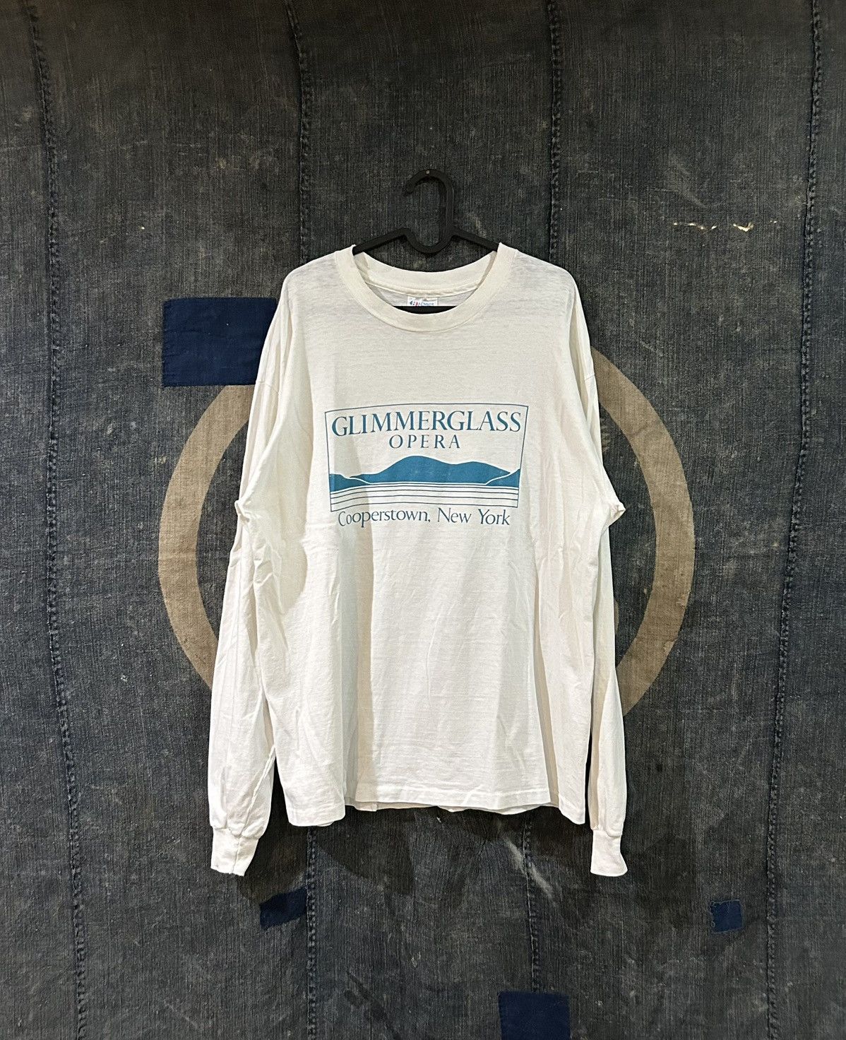 Vintage Glimmerglass Opera New York Vintage 90s T-Shirts, Hoodie, Sweatshirt
