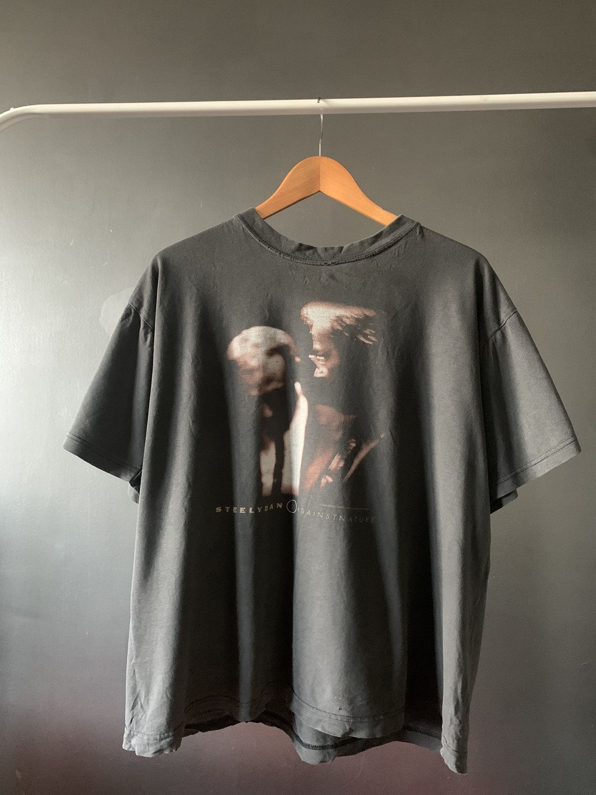 Giant X Vintage Steely Dan 2 Againts Nature Tour 2k Vintage Washed T Shirt Hoodie, Sweatshirt | PodTeesHub.com