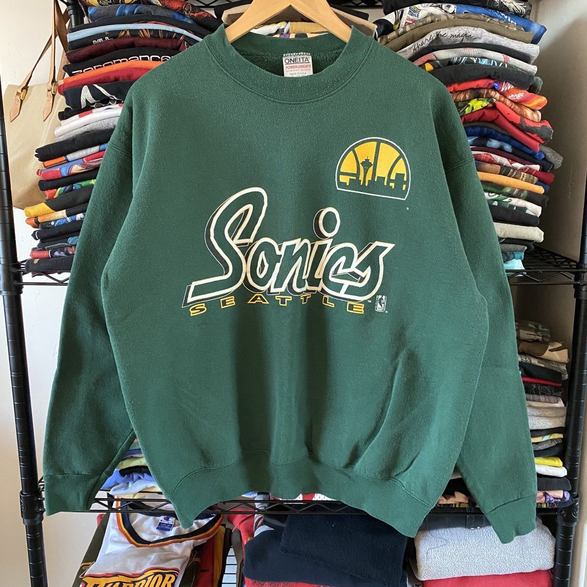 Nba Vintage Seattle Sonics Nba Basketball 1990s T-Shirts, Hoodie, Sweatshirt