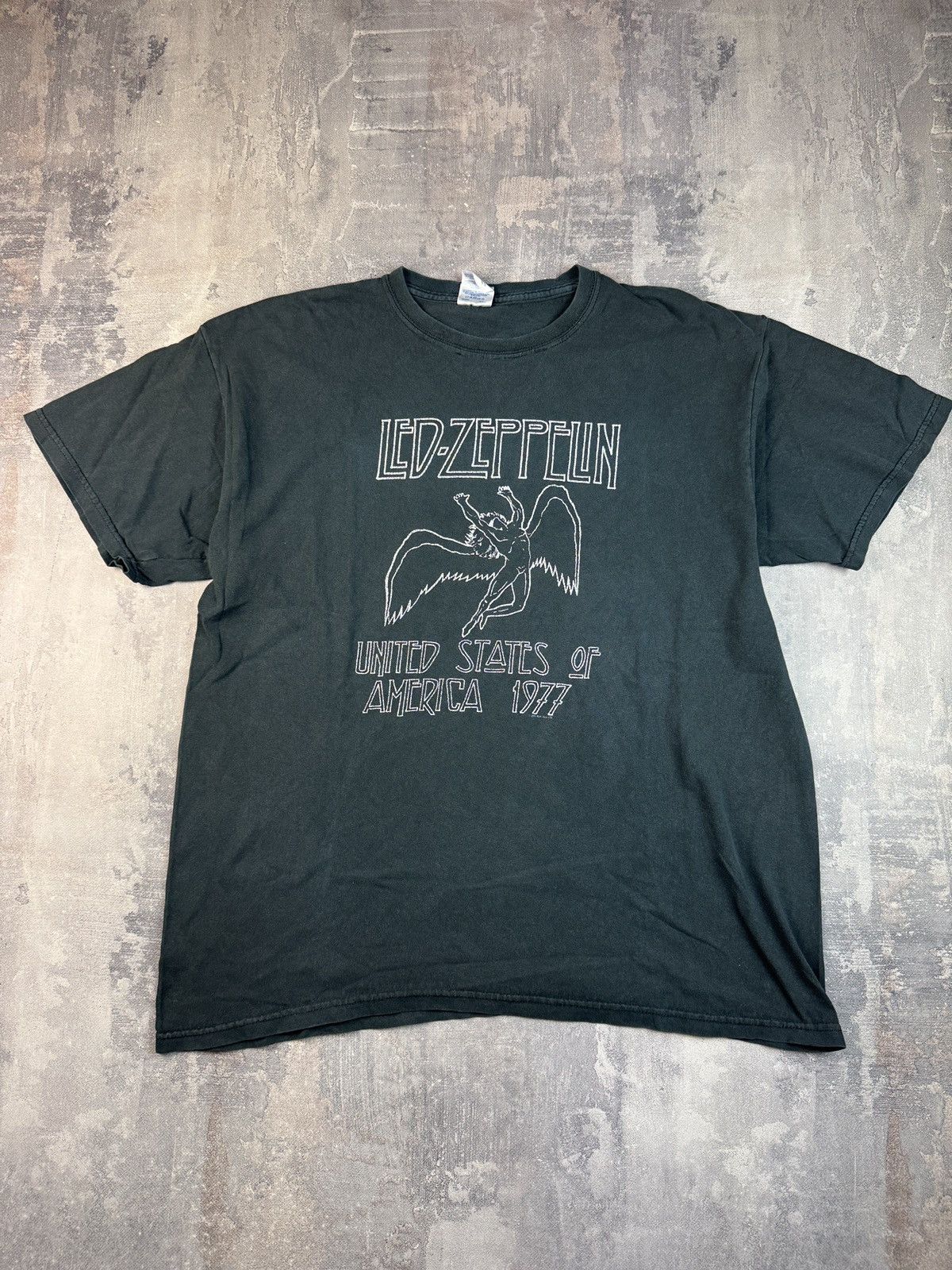 Zeppelin Led Zeppelin 2000 Vintage T Shirt Myth Gem Heavy Cotton Hoodie, Sweatshirt | PodTeesHub.com