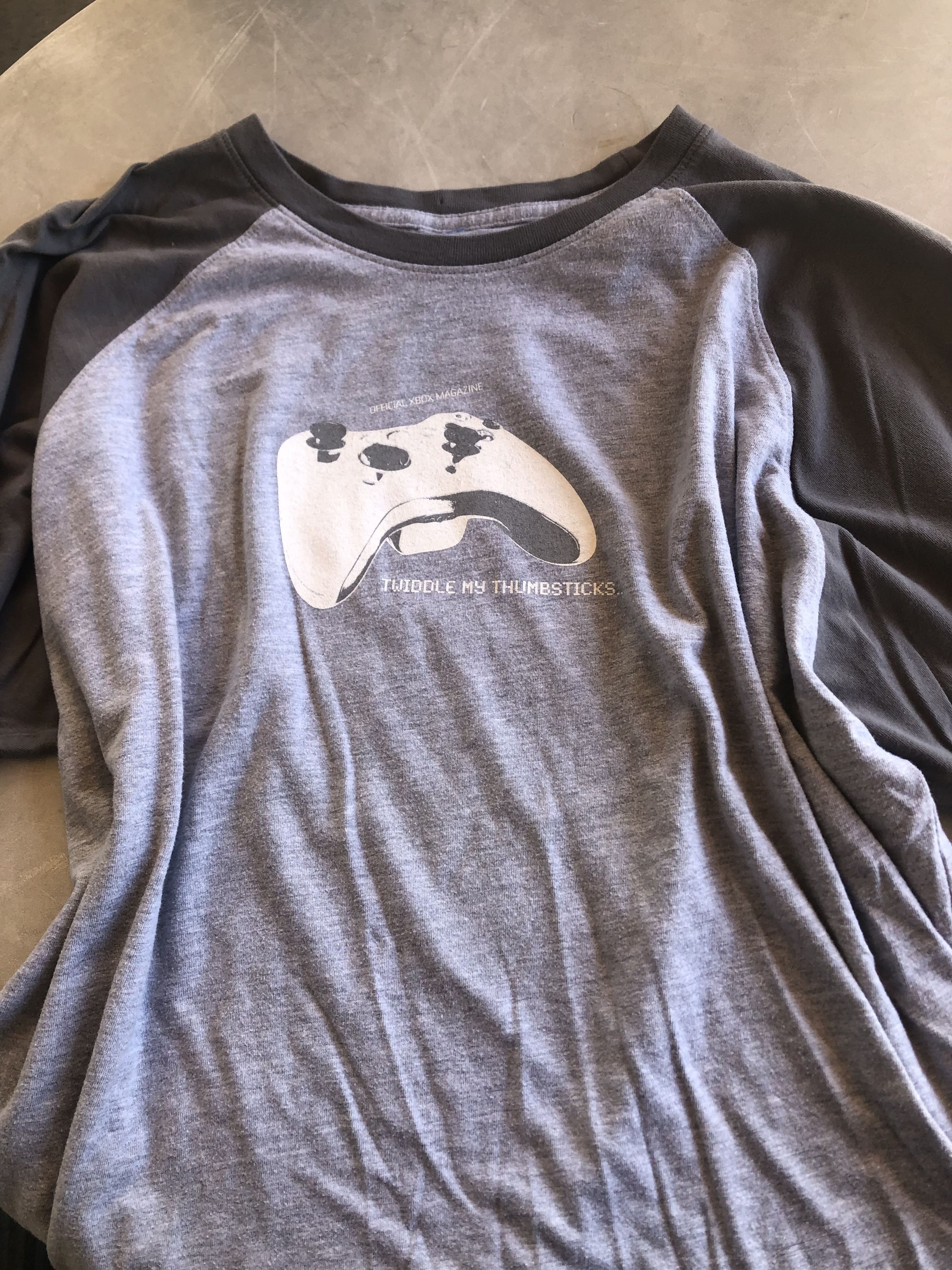 Vintage Official Xbox Magazine Vintage Y2k 2002 Rare T-Shirts, Hoodie, Sweatshirt
