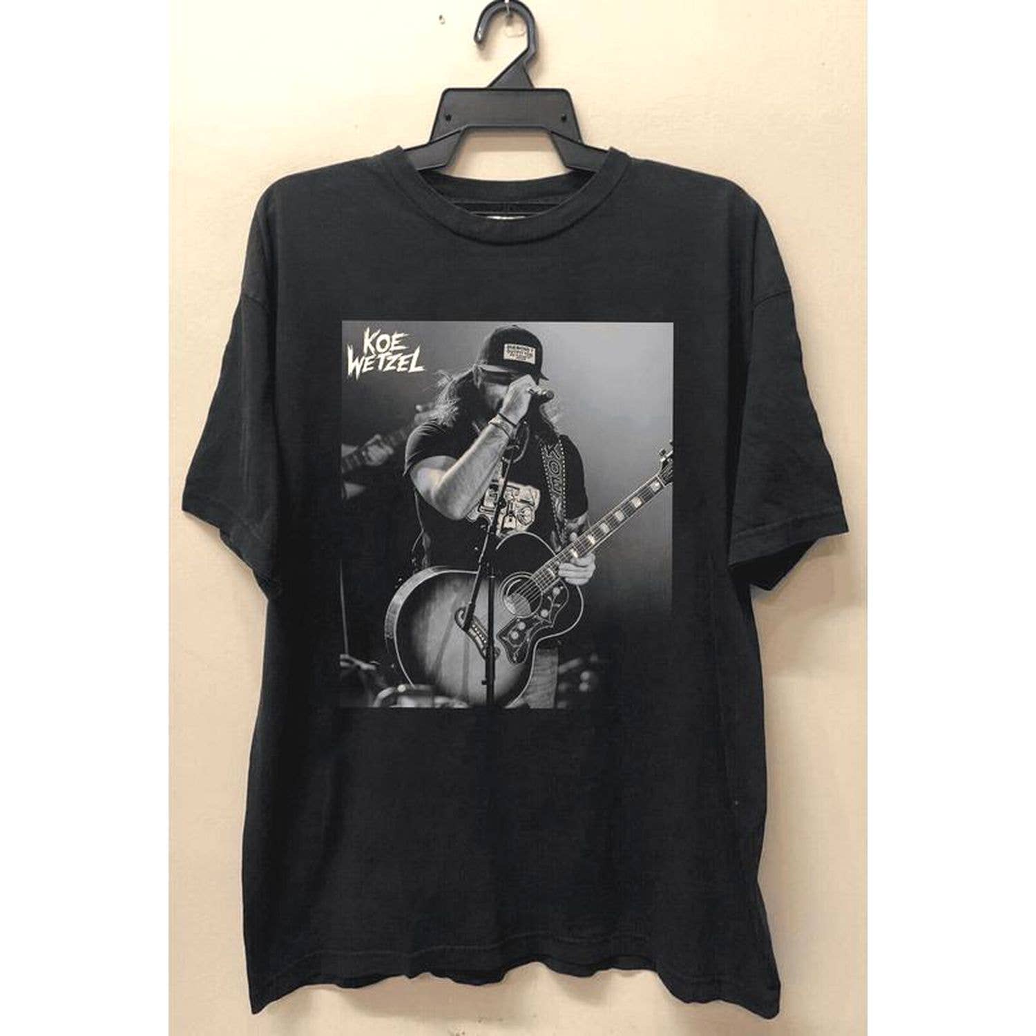 Koe Wetzel 90s Retro Vintage Music Shirt - World Tour 2023 Hoodie, Sweatshirt | PodTeesHub.com