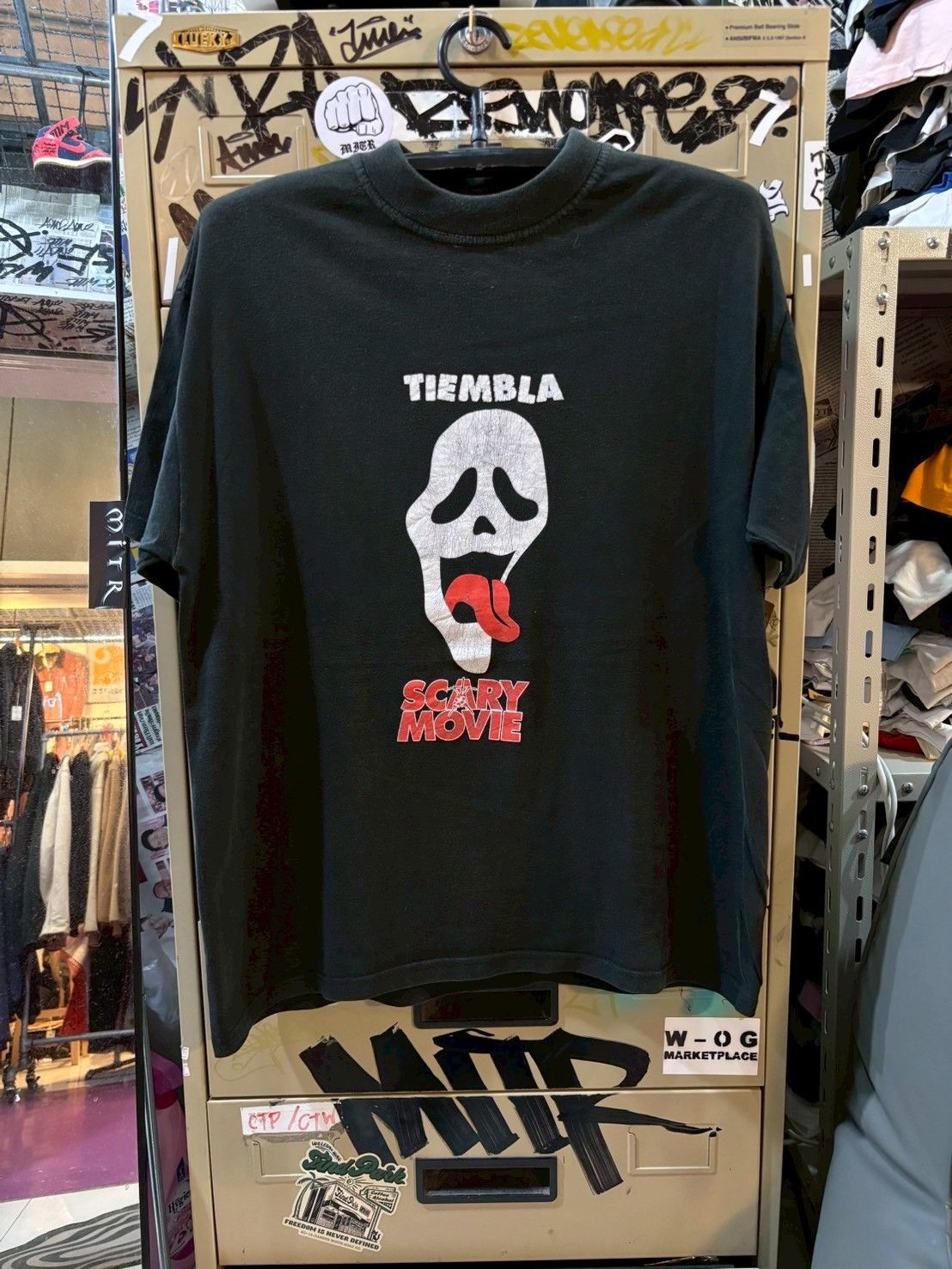 Vintage Scary Movie Tee 00 S Hoodie, Sweatshirt | PodTeesHub.com