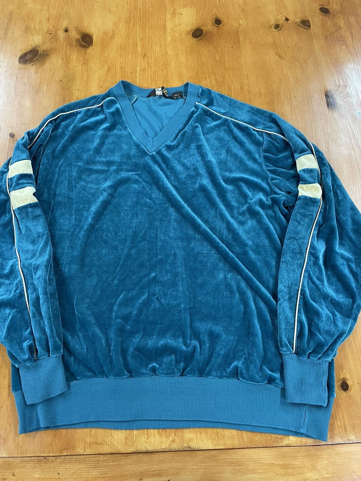 Vintage 1980s Velour Teal Vintage T-Shirts, Hoodie, Sweatshirt