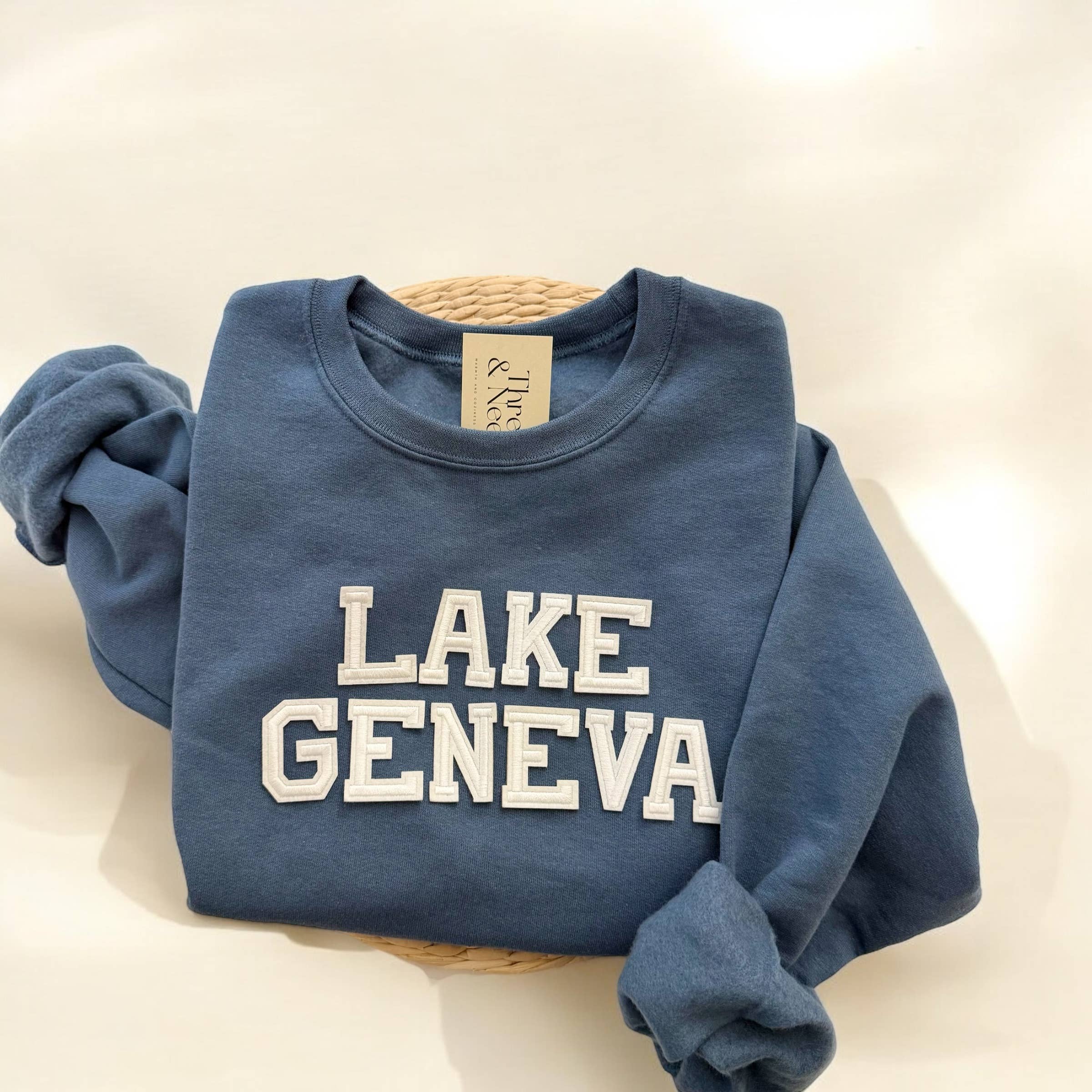 Lake Geneva Wisconsin Sweatshirt T-Shirts, Hoodie | PodTeesHub.com