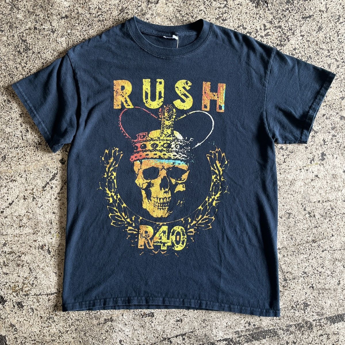 Band Tees Rush R40 2016 Tour T Shirt Hoodie, Sweatshirt | PodTeesHub.com
