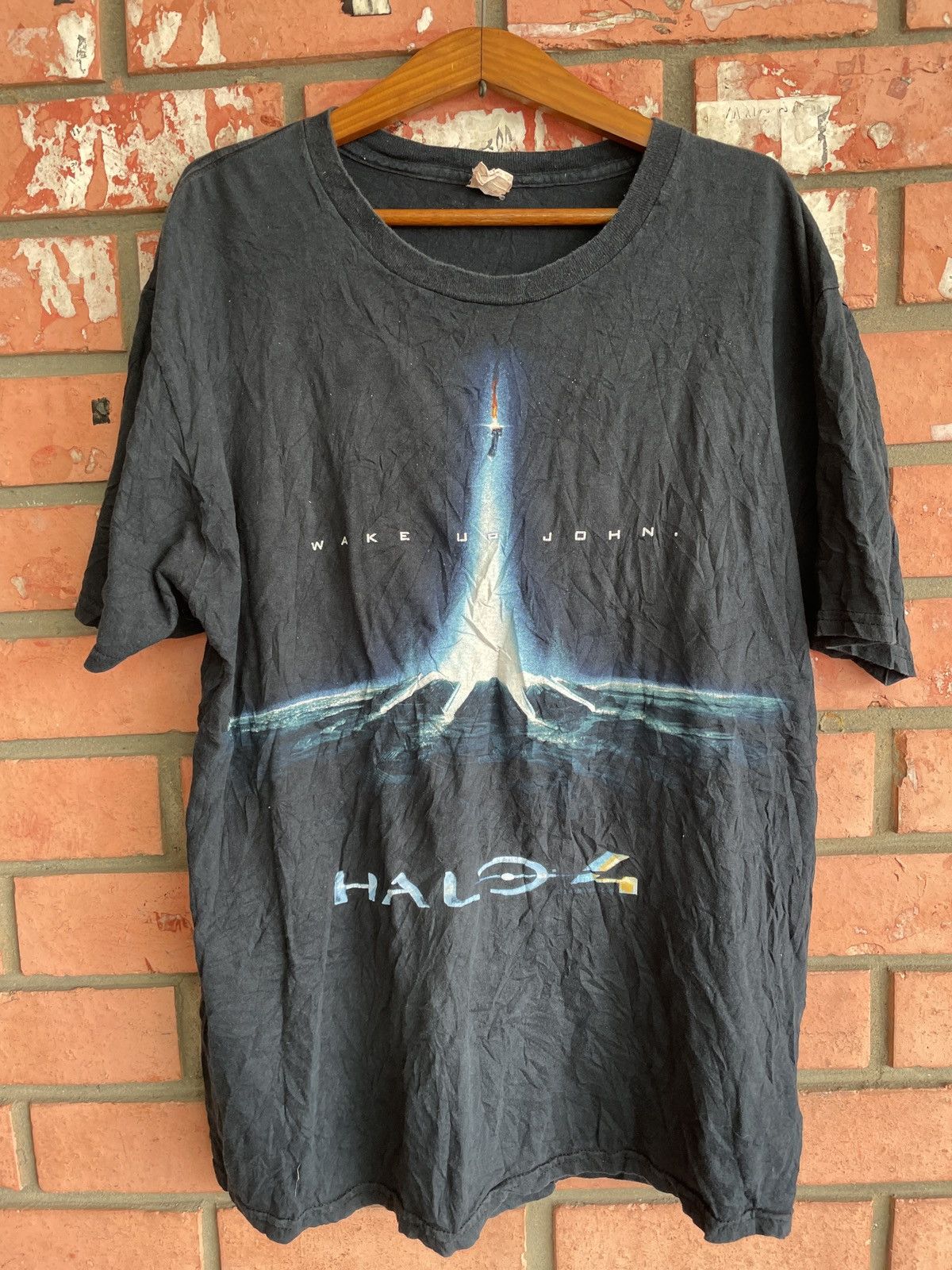 Gildan Vintage Y2k 2012 Halo 4 Video Games Console T-Shirts, Hoodie, Sweatshirt