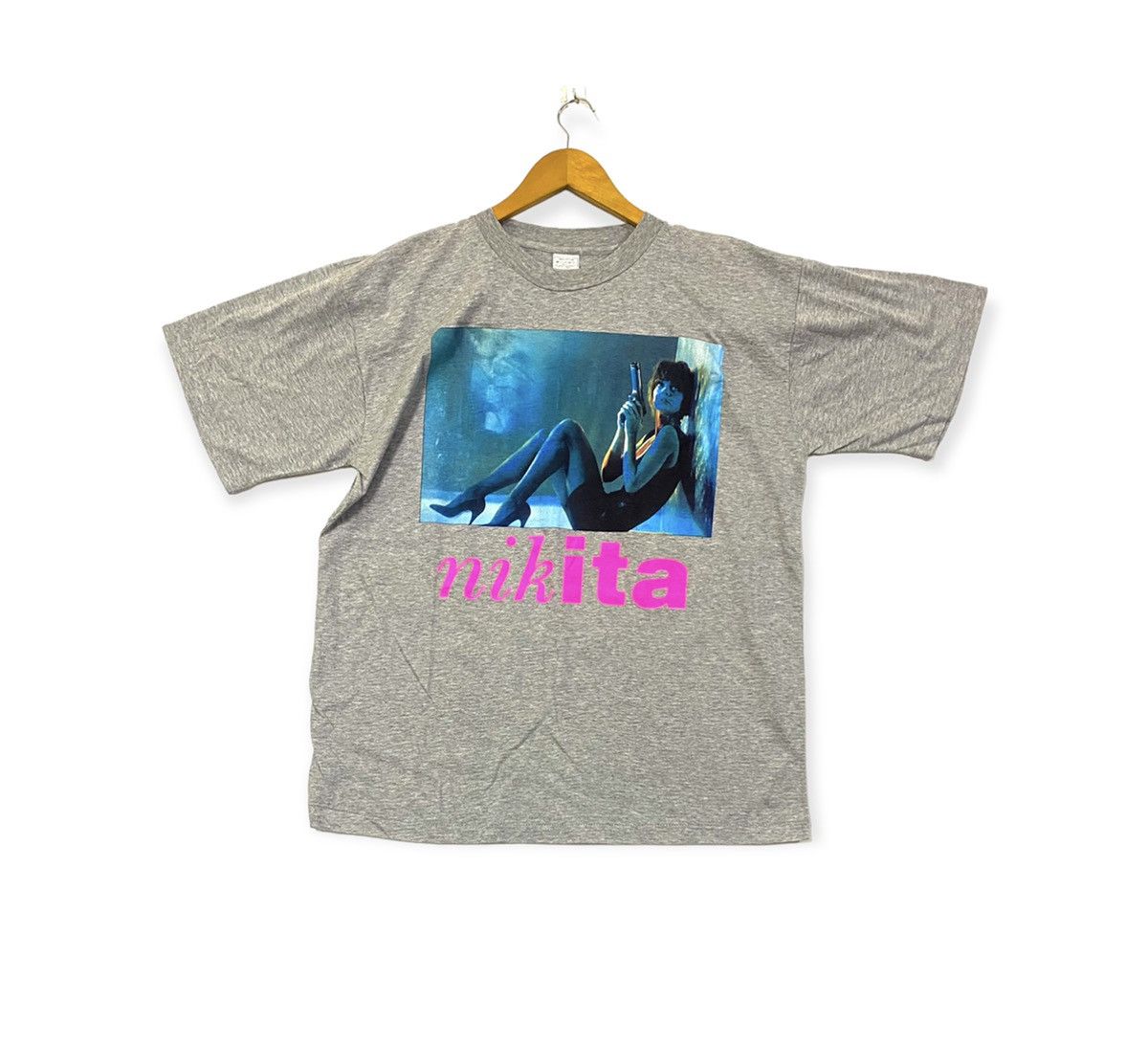 Vintage 1990 Le Femme Nikita Movie Film Promo T-Shirts, Hoodie, Sweatshirt