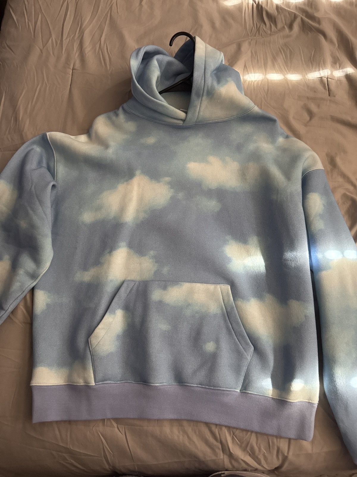 Drake Related Nwts T-Shirts, Hoodie, Sweatshirt